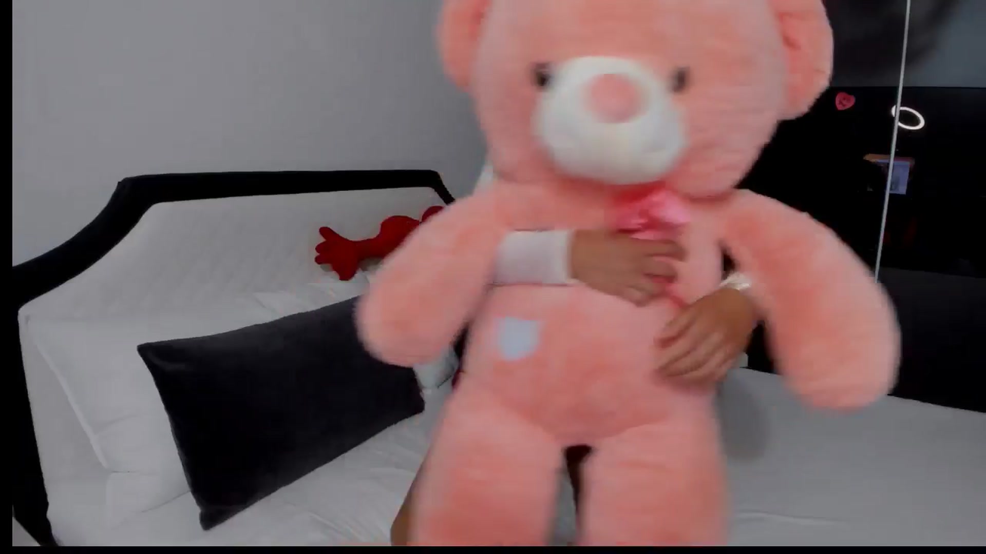 Gallery image thumbnail from AngelBaby__'s myfreecams stream on, 02/23/2025, 15:53 image 5 of 20