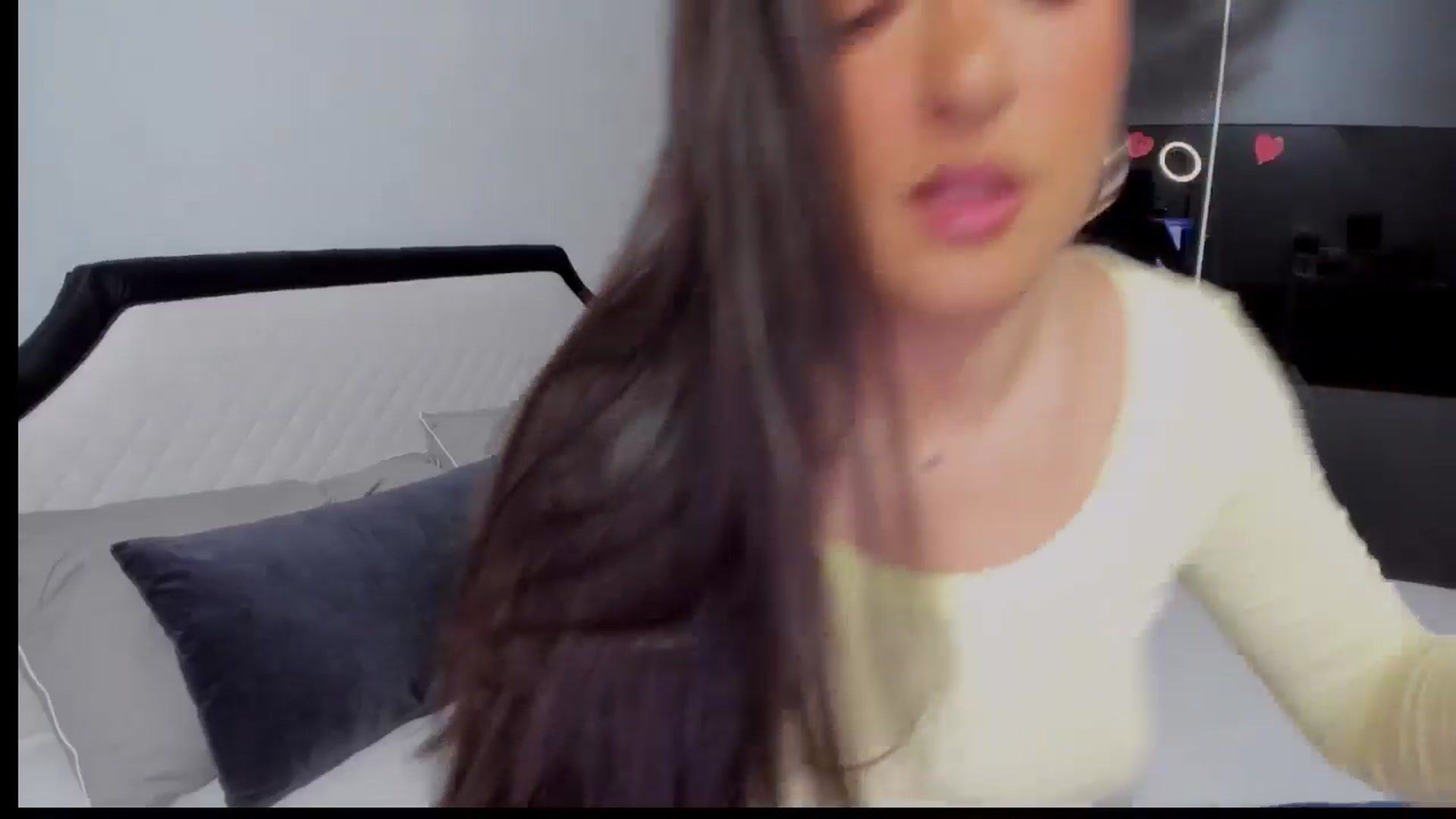 Gallery image thumbnail from AngelBaby__'s myfreecams stream on, 03/28/2025, 15:22 image 16 of 20