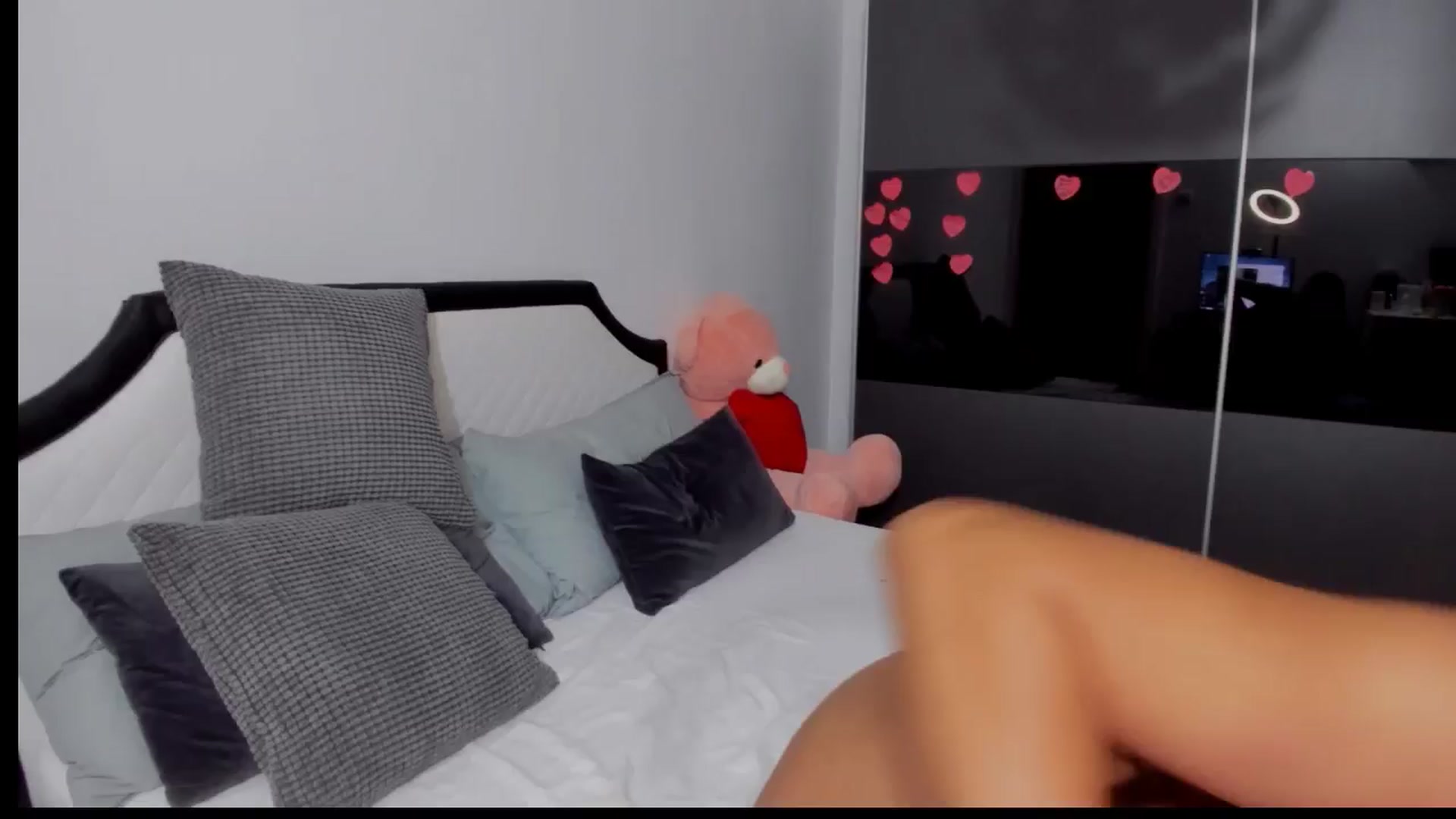 Gallery image thumbnail from AngelBaby__'s myfreecams stream on, 04/04/2025, 17:24 image 11 of 20