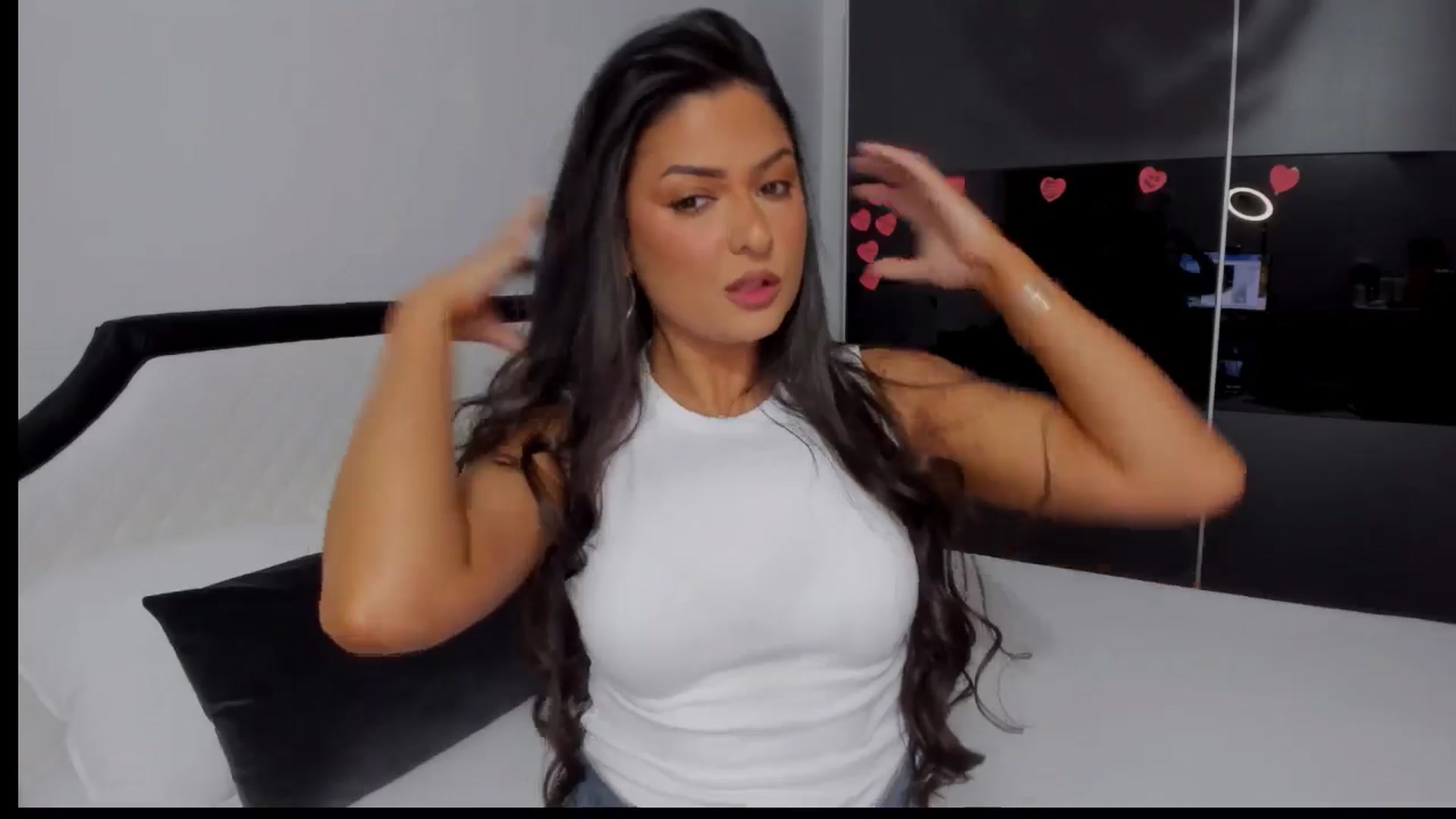 Gallery image thumbnail from AngelBaby__'s myfreecams stream on, 04/10/2025, 13:26 image 2 of 20