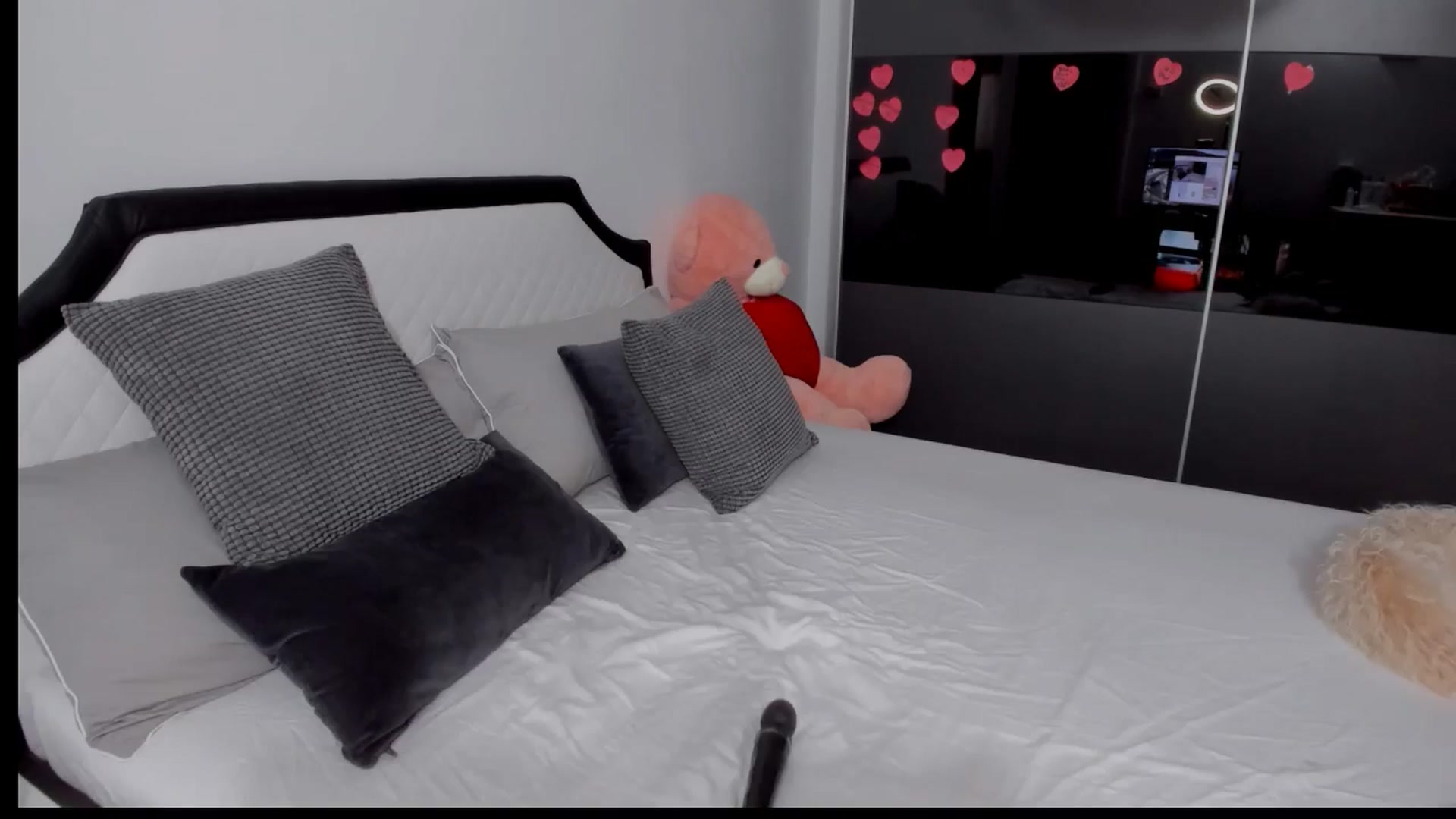 Gallery image thumbnail from AngelBaby__'s myfreecams stream on, 04/22/2025, 15:24 image 20 of 20