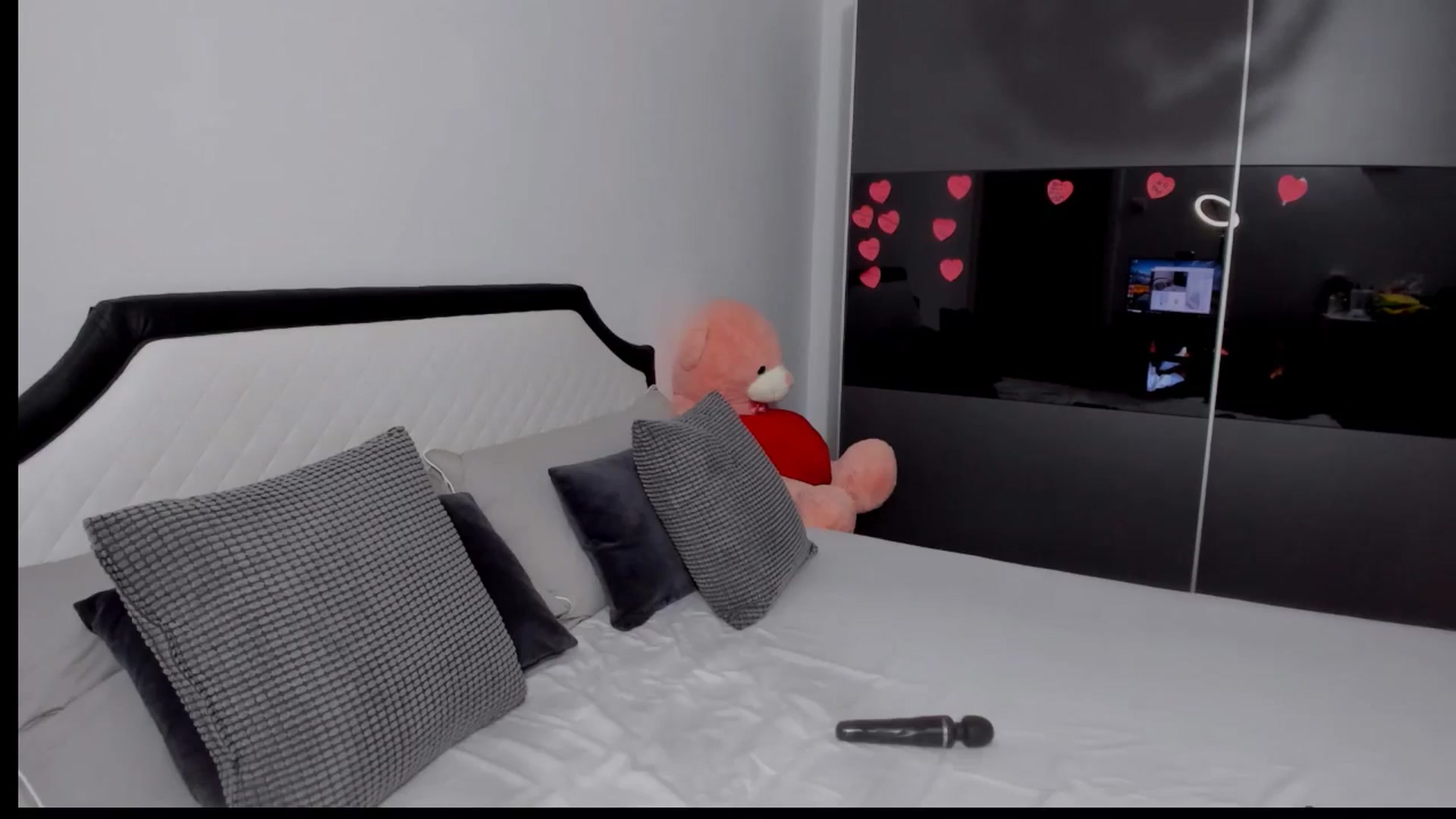 Gallery image thumbnail from AngelBaby__'s myfreecams stream on, 04/25/2025, 16:26 image 12 of 20