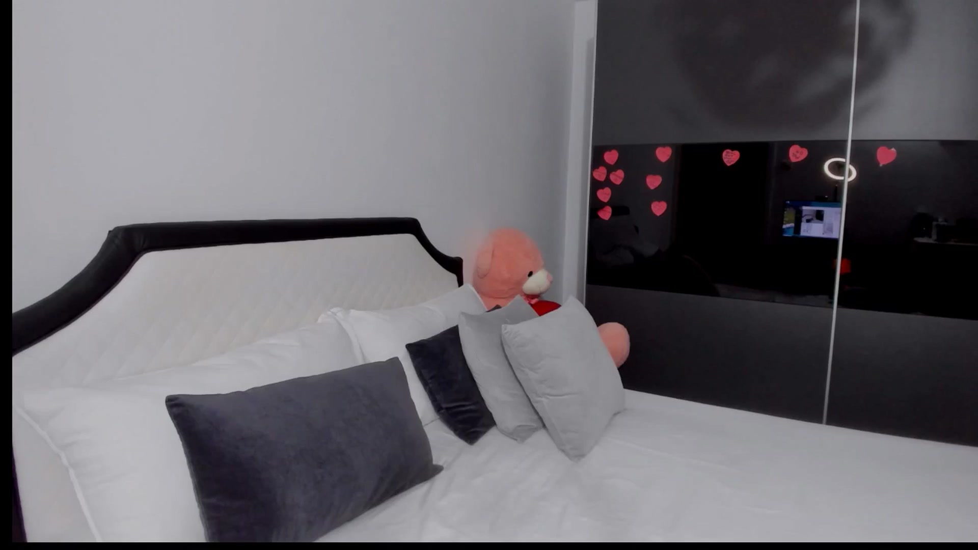Gallery image thumbnail from AngelBaby__'s myfreecams stream on, 05/01/2025, 16:33 image 1 of 20