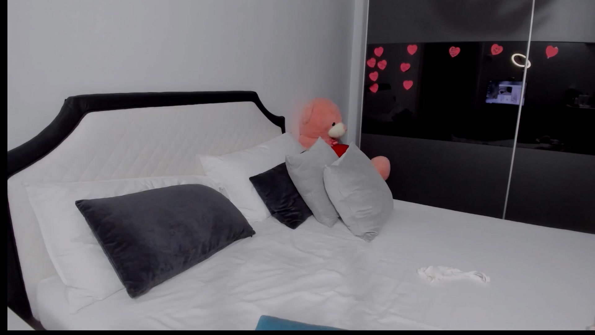 Gallery image thumbnail from AngelBaby__'s myfreecams stream on, 05/04/2025, 16:53 image 20 of 20
