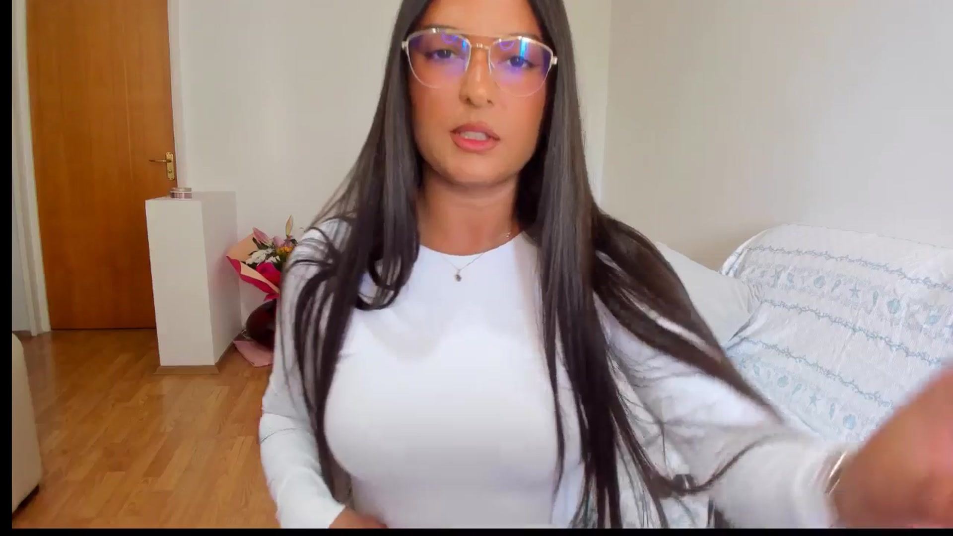 Gallery image thumbnail from AngelBaby__'s myfreecams stream on, 06/10/2025, 16:54 image 4 of 20