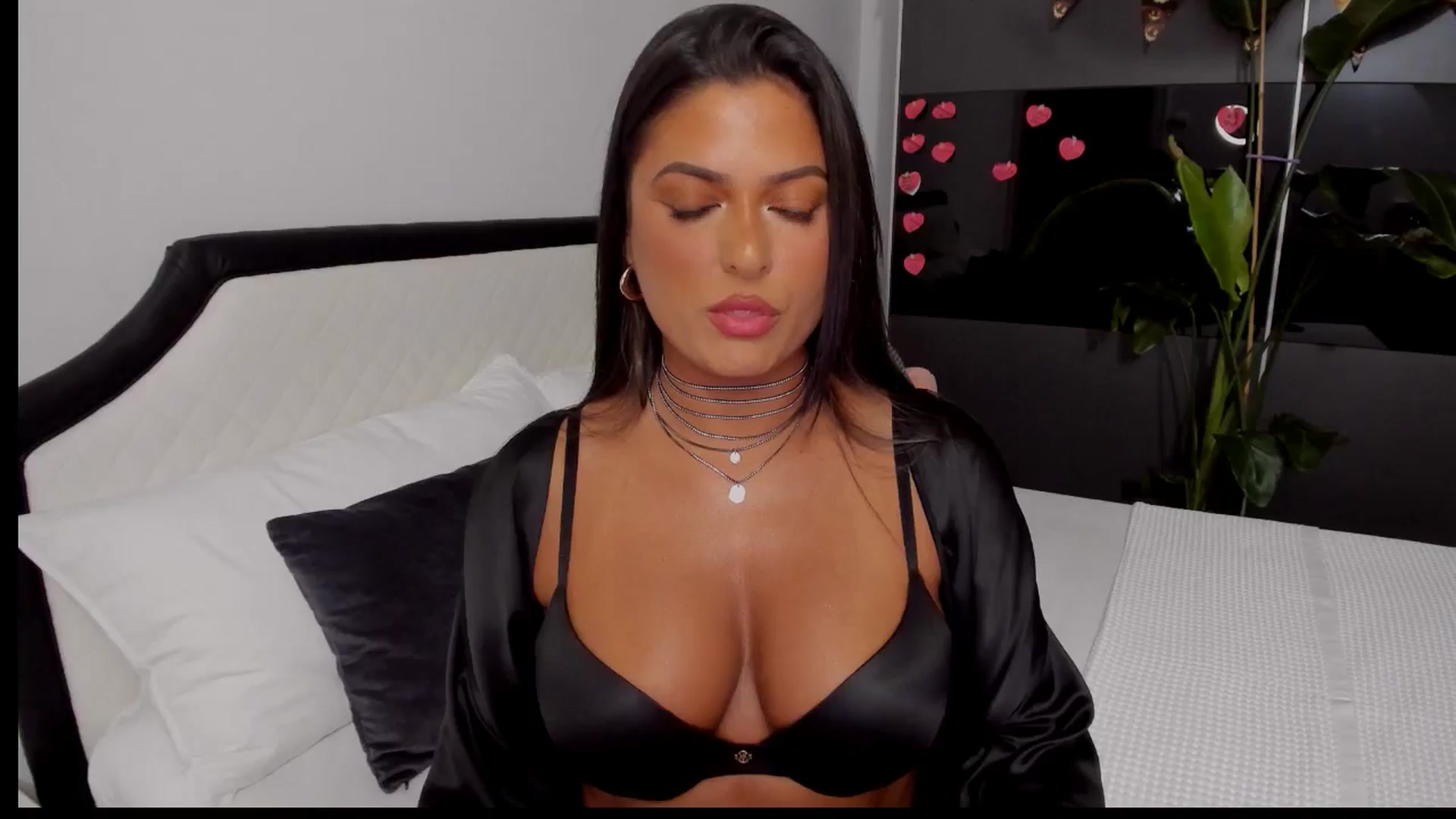 Gallery image thumbnail from AngelBaby__'s myfreecams stream on, 10/01/2025, 13:29 image 9 of 20