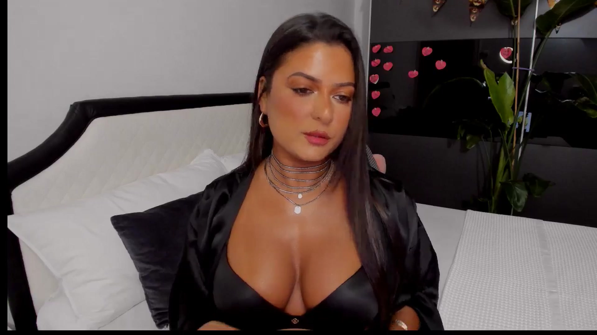 Gallery image thumbnail from AngelBaby__'s myfreecams stream on, 10/01/2025, 13:29 image 14 of 20