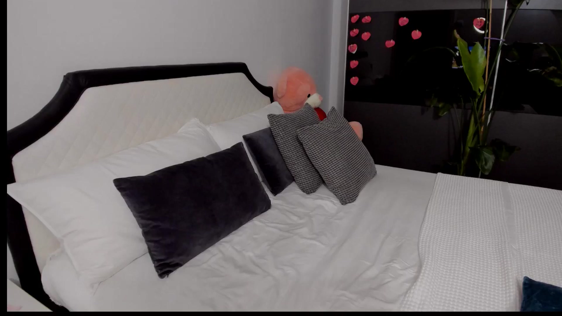 Gallery image thumbnail from AngelBaby__'s myfreecams stream on, 10/01/2025, 15:40 image 8 of 20
