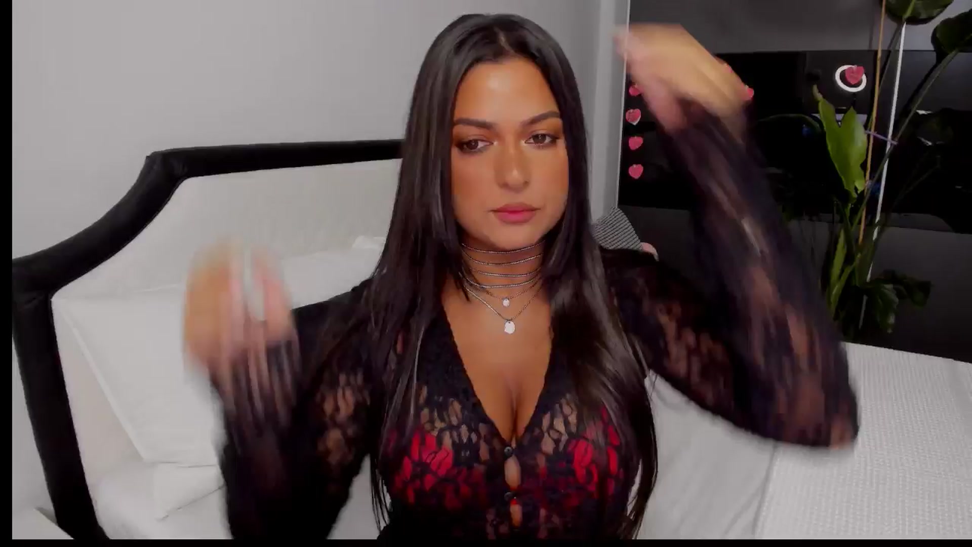 Gallery image thumbnail from AngelBaby__'s myfreecams stream on, 10/04/2025, 14:18 image 1 of 20