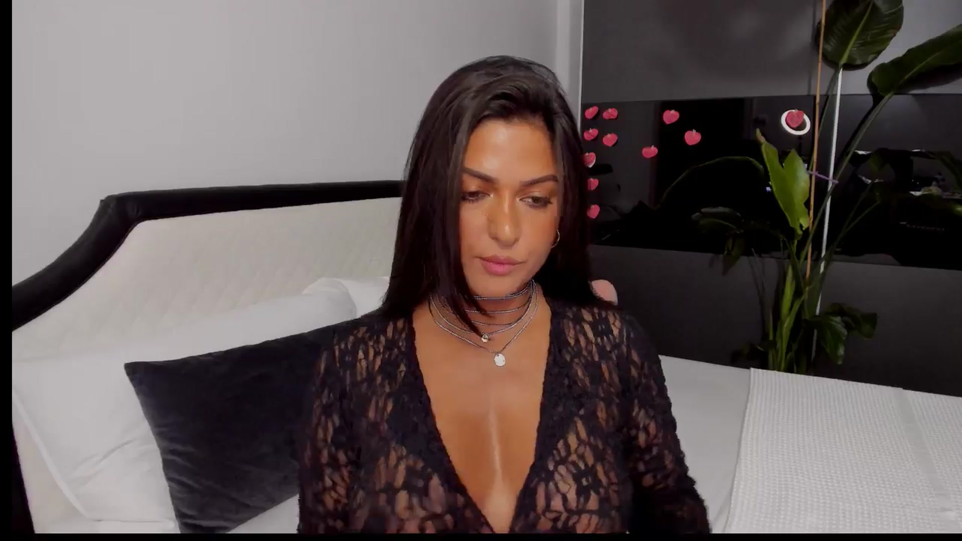 Gallery image thumbnail from AngelBaby__'s myfreecams stream on, 10/04/2025, 16:46 image 13 of 20