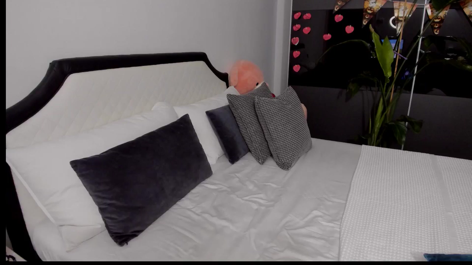 Gallery image thumbnail from AngelBaby__'s myfreecams stream on, 10/08/2025, 16:51 image 9 of 20
