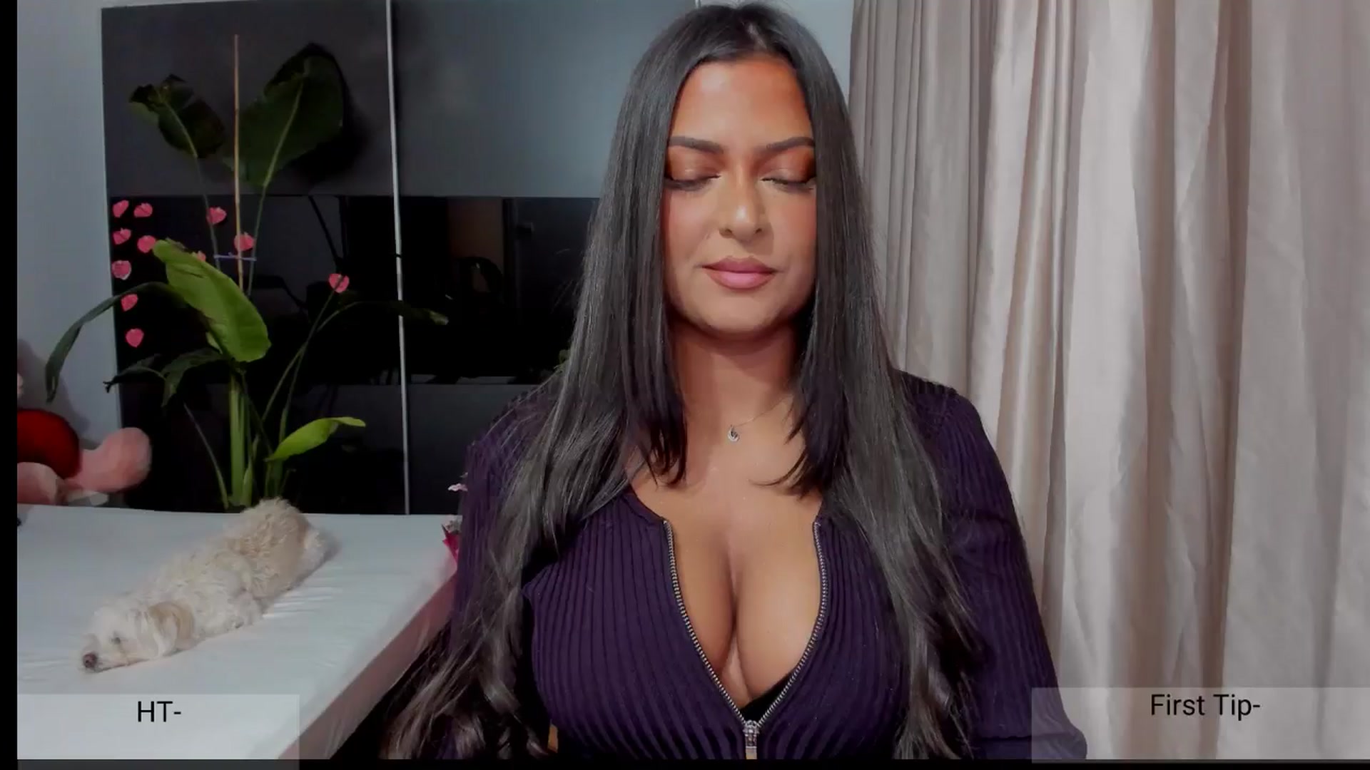 Gallery image thumbnail from AngelBaby__'s myfreecams stream on, 12/28/2025, 19:02 image 17 of 20