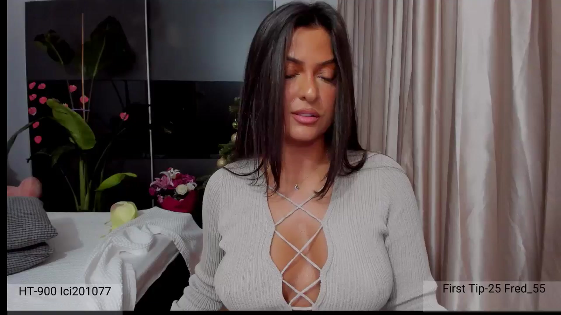 Gallery image thumbnail from AngelBaby__'s myfreecams stream on, 12/30/2025, 24:21 image 5 of 20