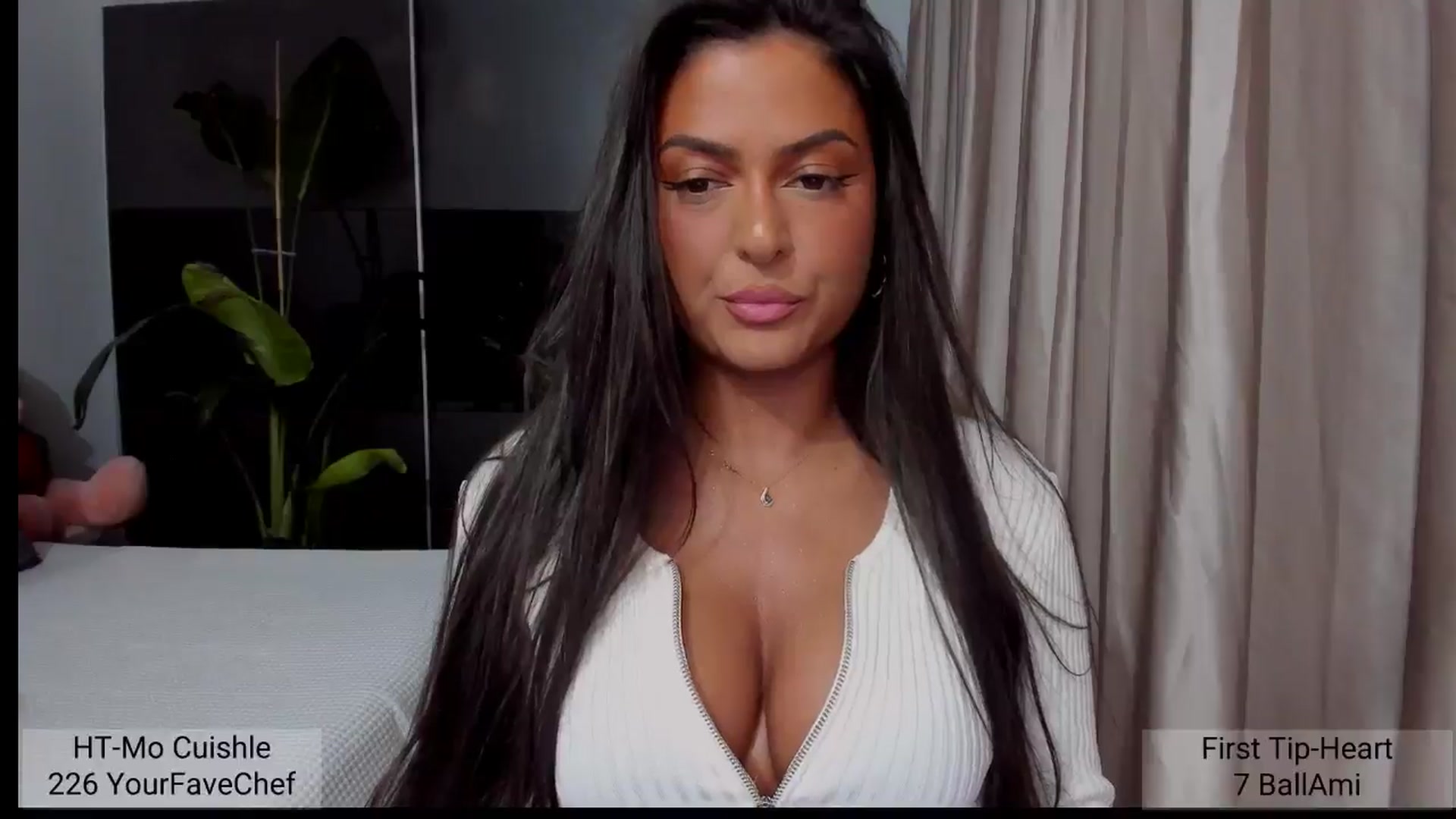 Gallery image thumbnail from AngelBaby__'s myfreecams stream on, 01/06/2026, 24:20 image 6 of 20