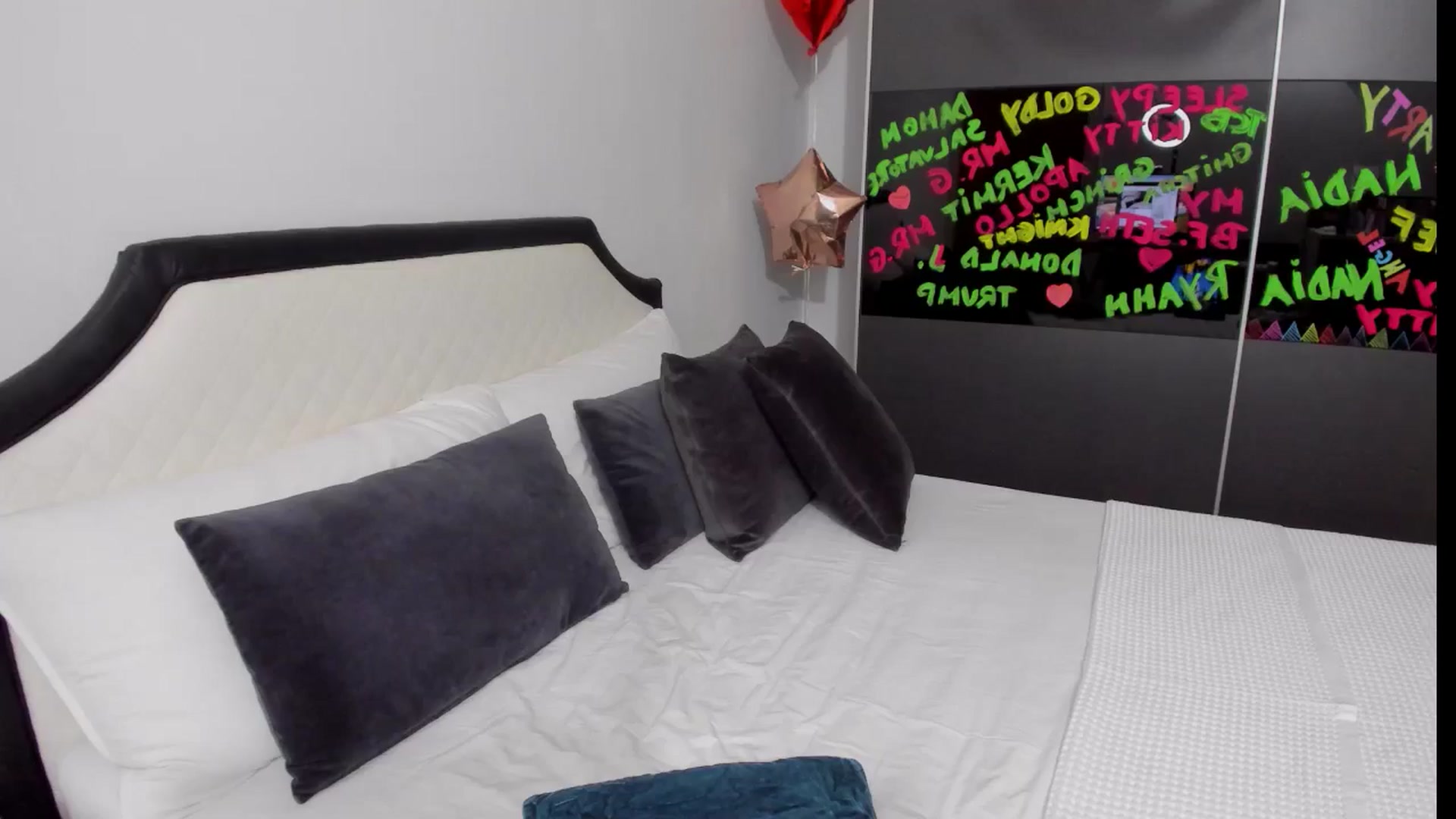 Gallery image thumbnail from AngelBaby__'s myfreecams stream on, 03/21/2026, 23:57 image 6 of 20