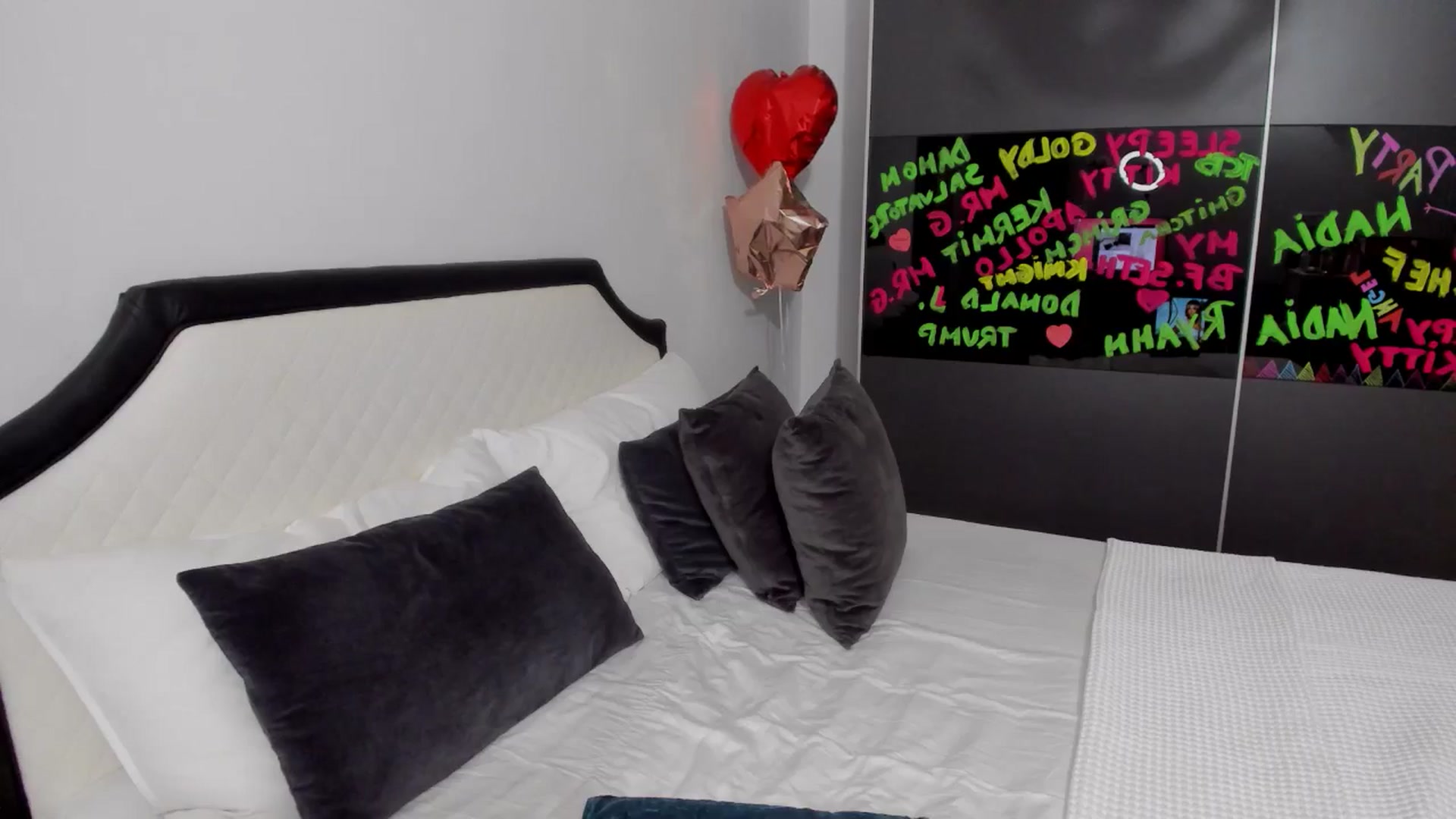 Gallery image thumbnail from AngelBaby__'s myfreecams stream on, 04/02/2026, 17:36 image 14 of 20