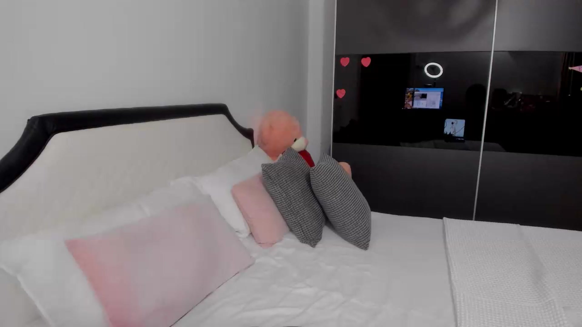 Gallery image thumbnail from AngelBaby__'s myfreecams stream on, 06/02/2026, 17:19 image 14 of 20