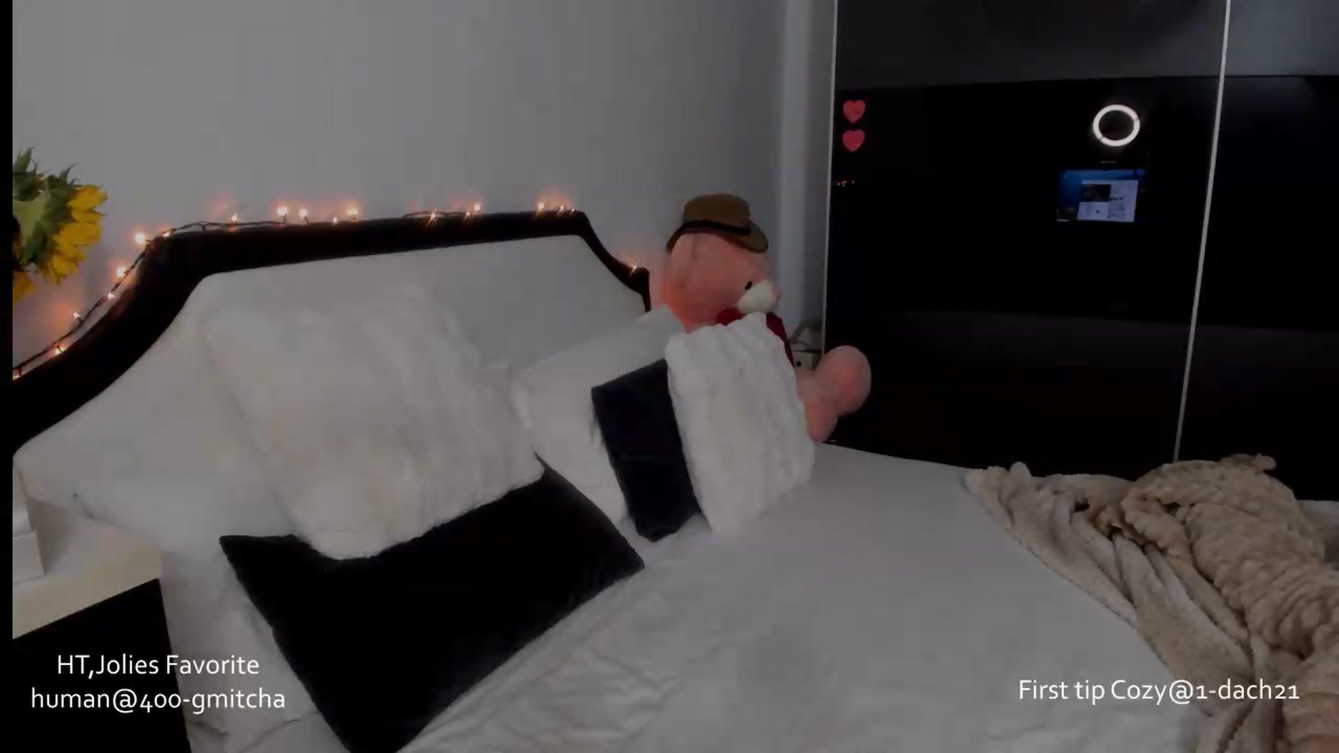 Gallery image thumbnail from AngelBaby__'s myfreecams stream on, 09/06/2026, 20:43 image 19 of 20