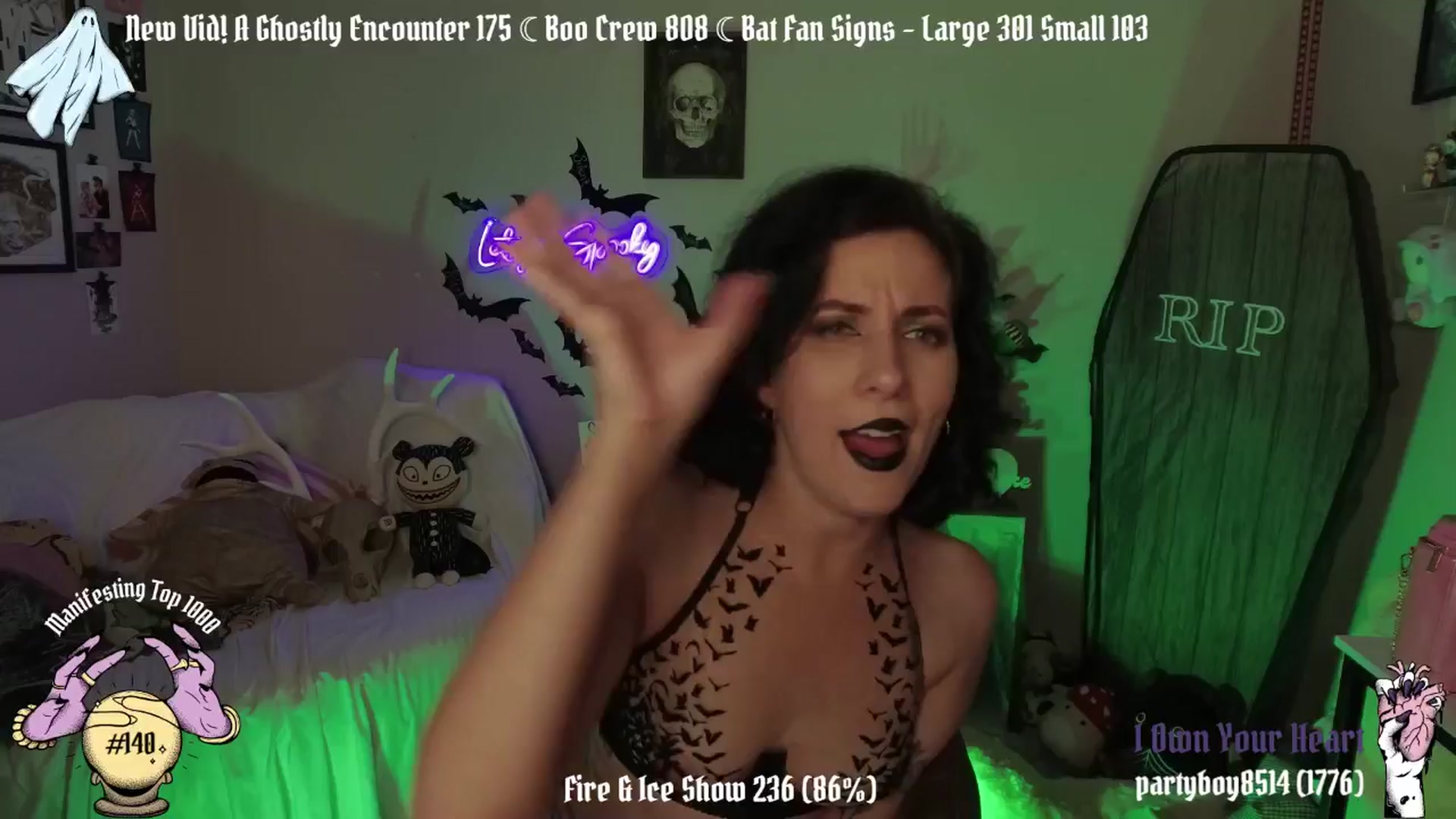 Gallery image thumbnail from AngelCake's myfreecams stream on, 10/14/2024, 06:16 image 13 of 20