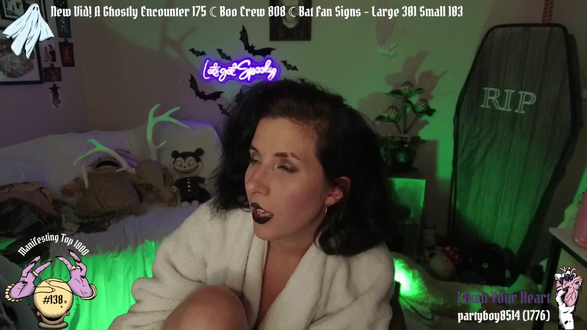 Gallery image thumbnail from AngelCake's myfreecams stream on, 10/14/2024, 12:28 image 20 of 20