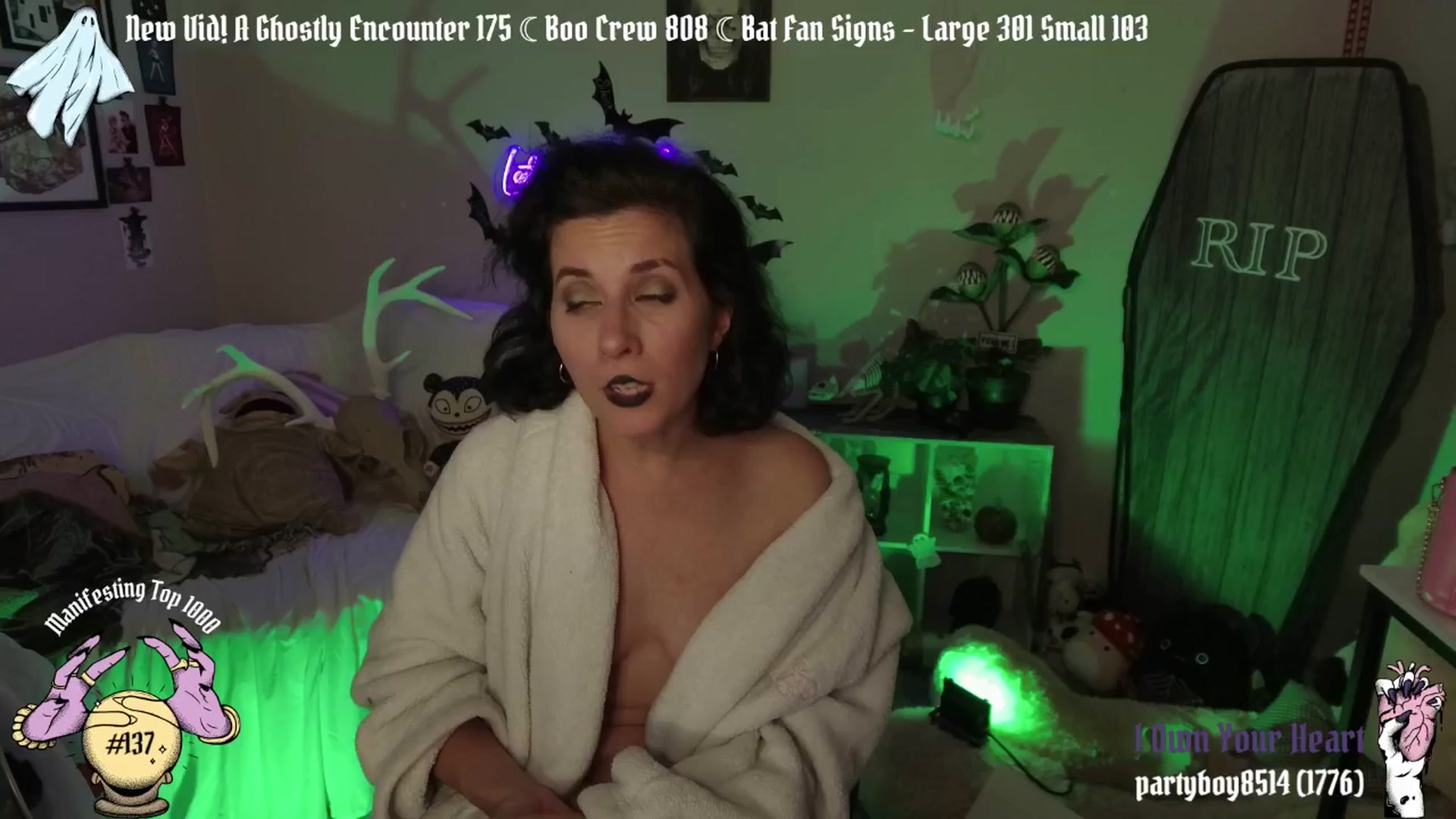 Gallery image thumbnail from AngelCake's myfreecams stream on, 10/14/2024, 12:28 image 17 of 20