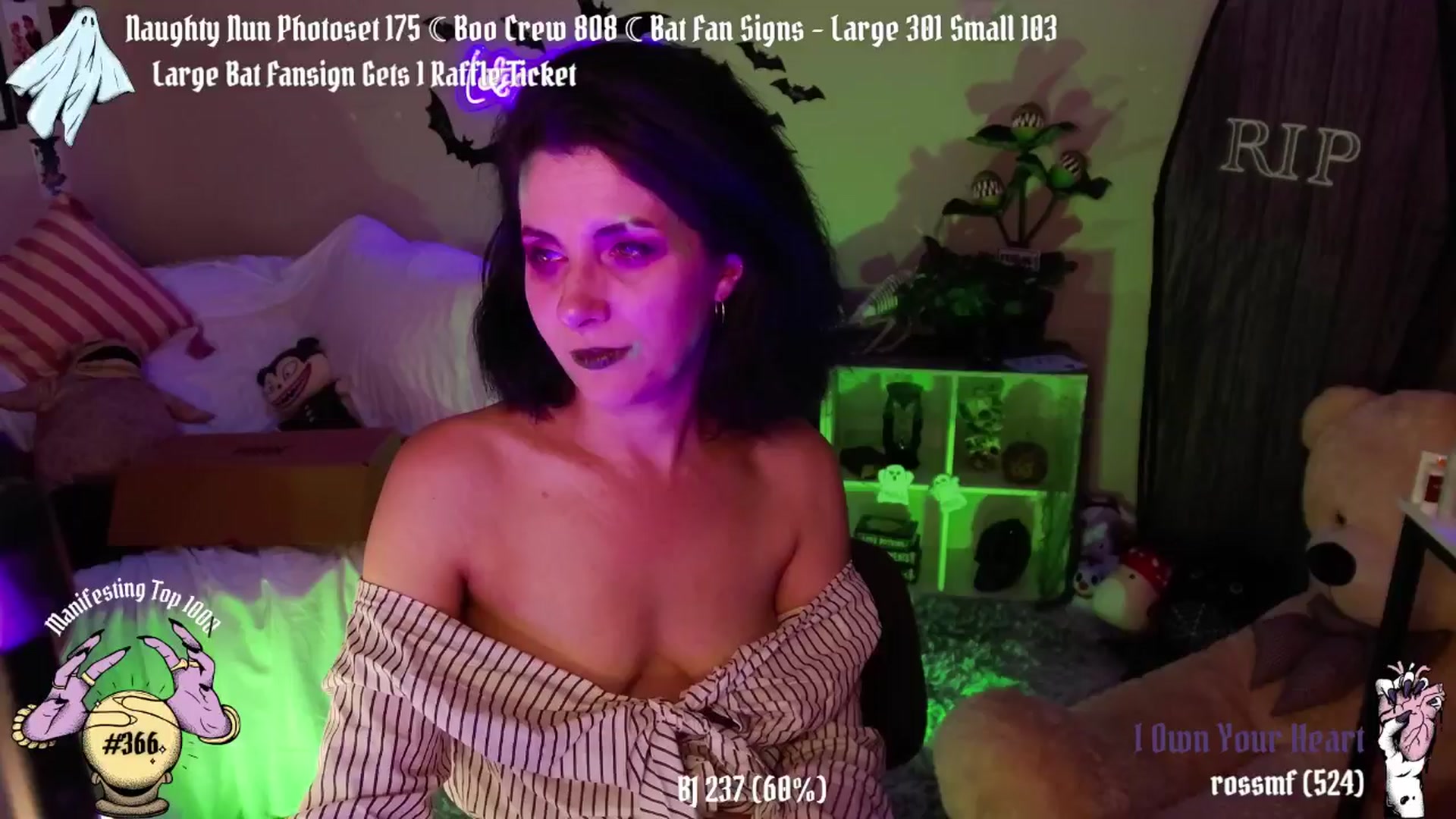 Gallery image thumbnail from AngelCake's myfreecams stream on, 10/31/2024, 09:23 image 14 of 20