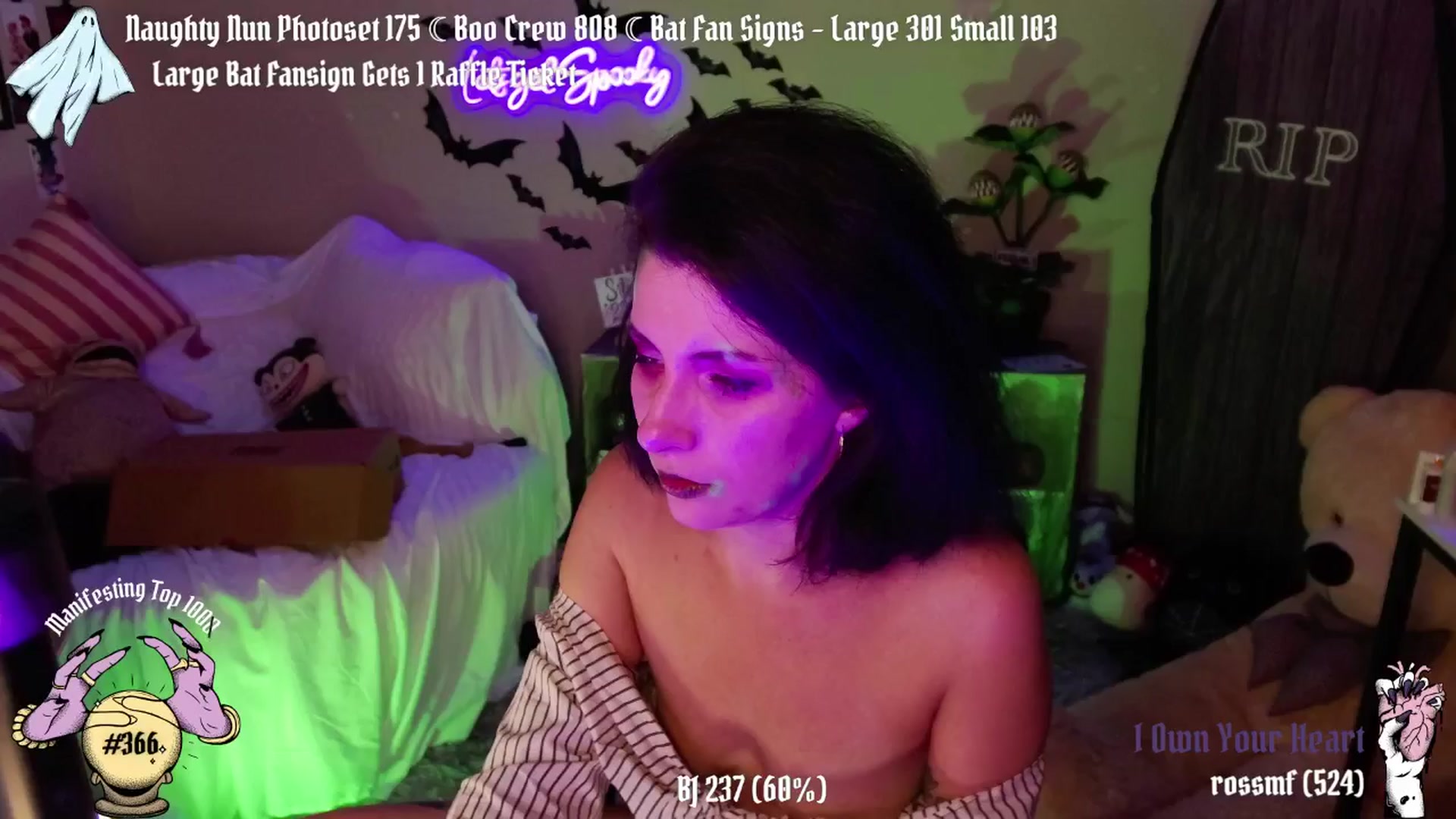 Gallery image thumbnail from AngelCake's myfreecams stream on, 10/31/2024, 09:23 image 18 of 20