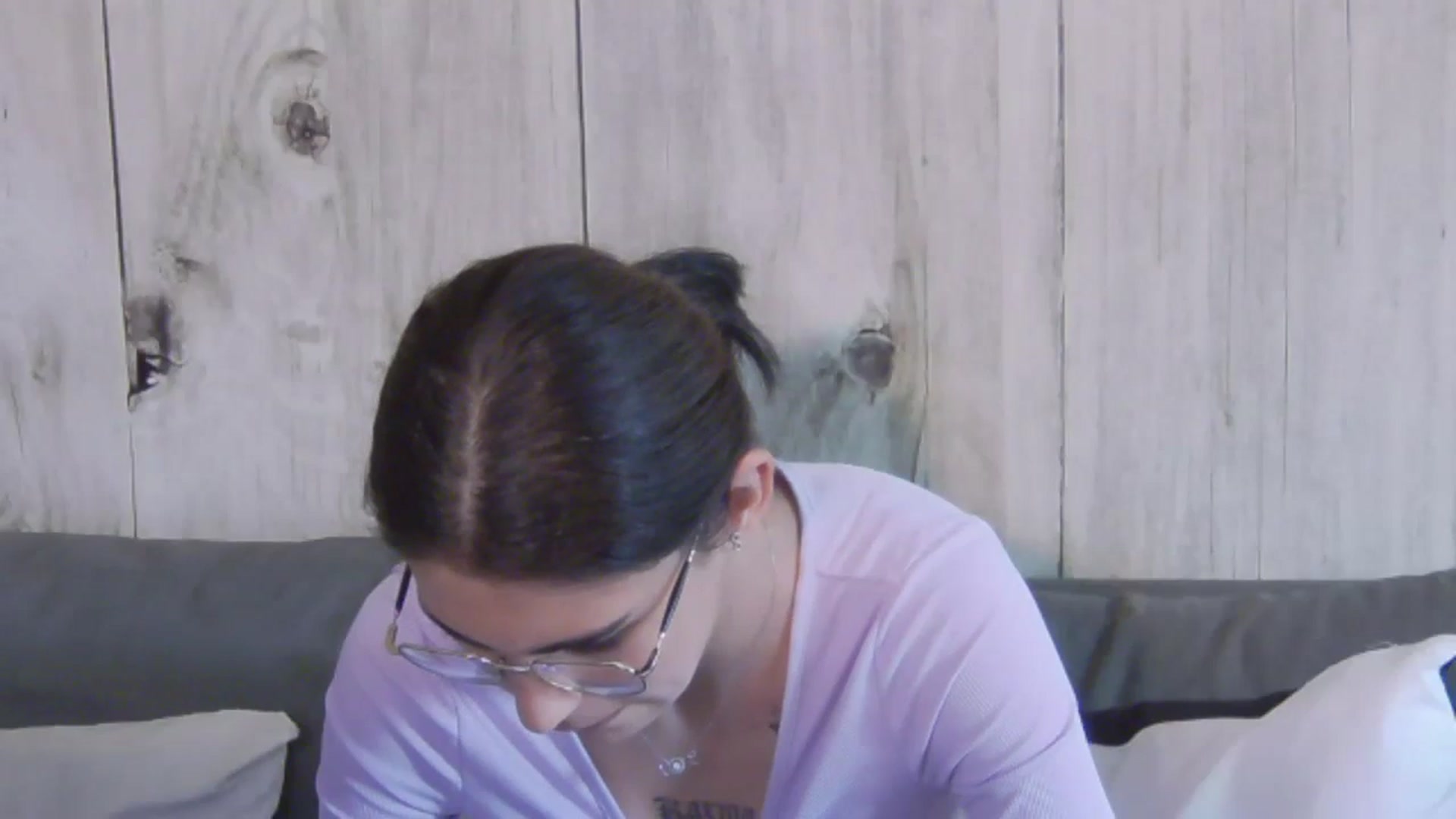 Gallery image thumbnail from AngelCharmy's myfreecams stream on, 10/28/2024, 13:17 image 4 of 20