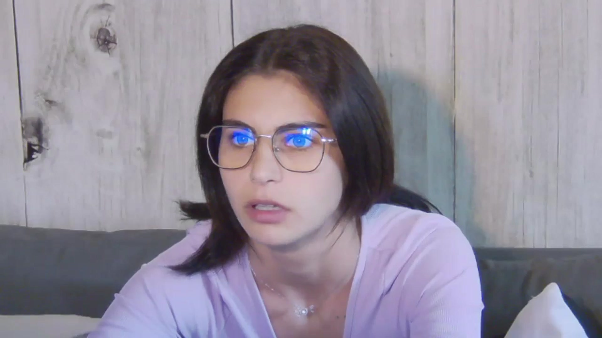 Gallery image thumbnail from AngelCharmy's myfreecams stream on, 10/28/2024, 13:17 image 20 of 20