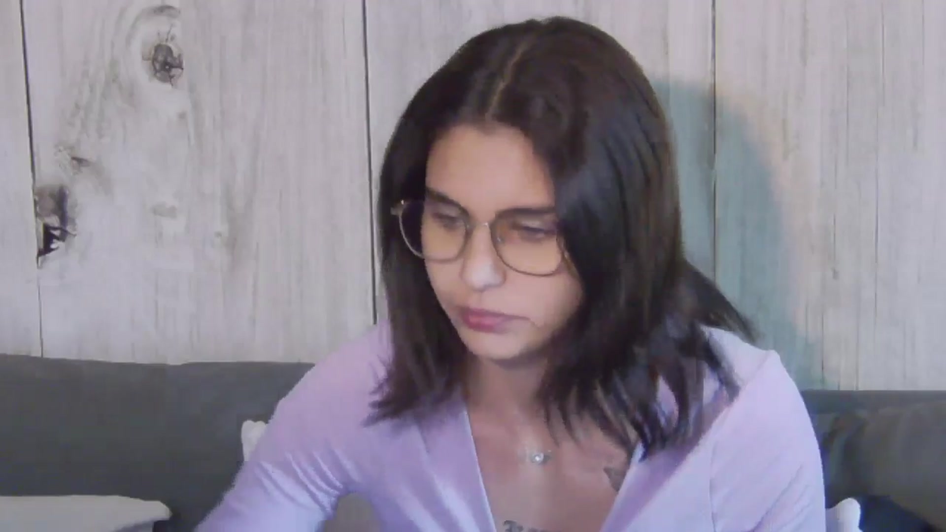Gallery image thumbnail from AngelCharmy's myfreecams stream on, 10/28/2024, 13:17 image 15 of 20