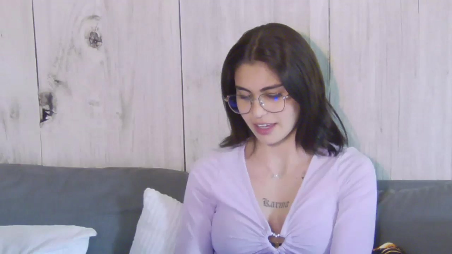 Gallery image thumbnail from AngelCharmy's myfreecams stream on, 10/28/2024, 13:17 image 12 of 20