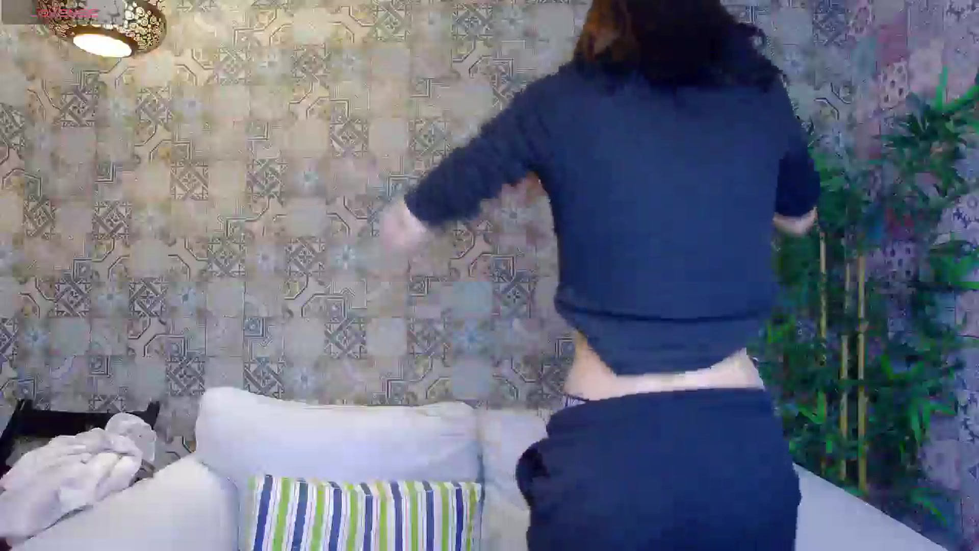 Gallery image thumbnail from AngelCharmy's myfreecams stream on, 01/04/2025, 15:45 image 4 of 20