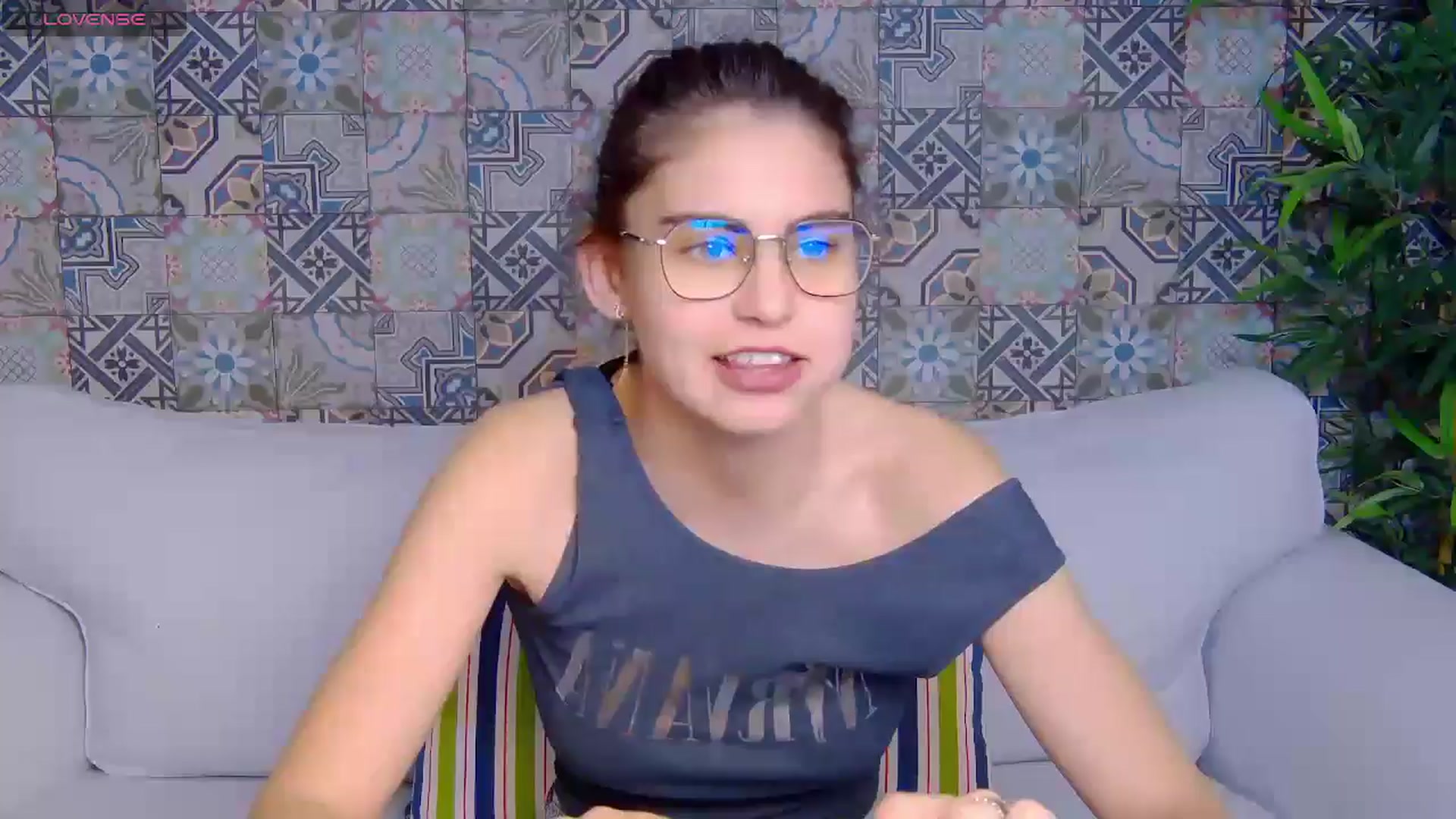Gallery image thumbnail from AngelCharmy's myfreecams stream on, 01/08/2025, 15:33 image 1 of 20