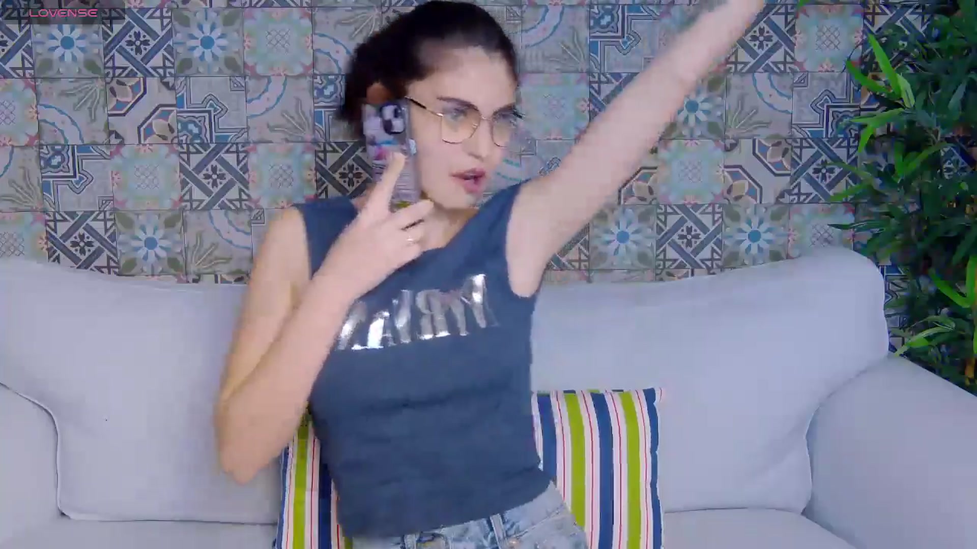 Gallery image thumbnail from AngelCharmy's myfreecams stream on, 01/08/2025, 15:33 image 16 of 20