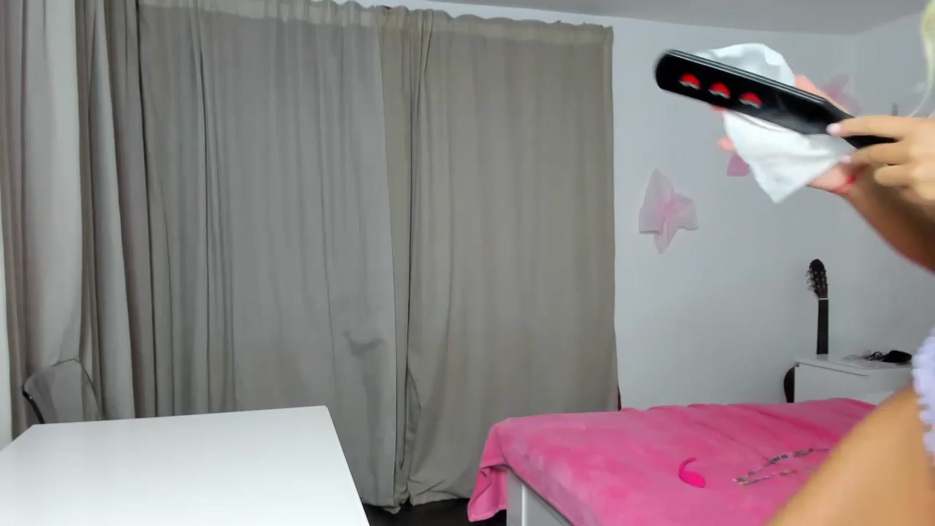 Gallery image thumbnail from AngelEnergyC's myfreecams stream on, 11/15/2022, 01:38 image 14 of 20