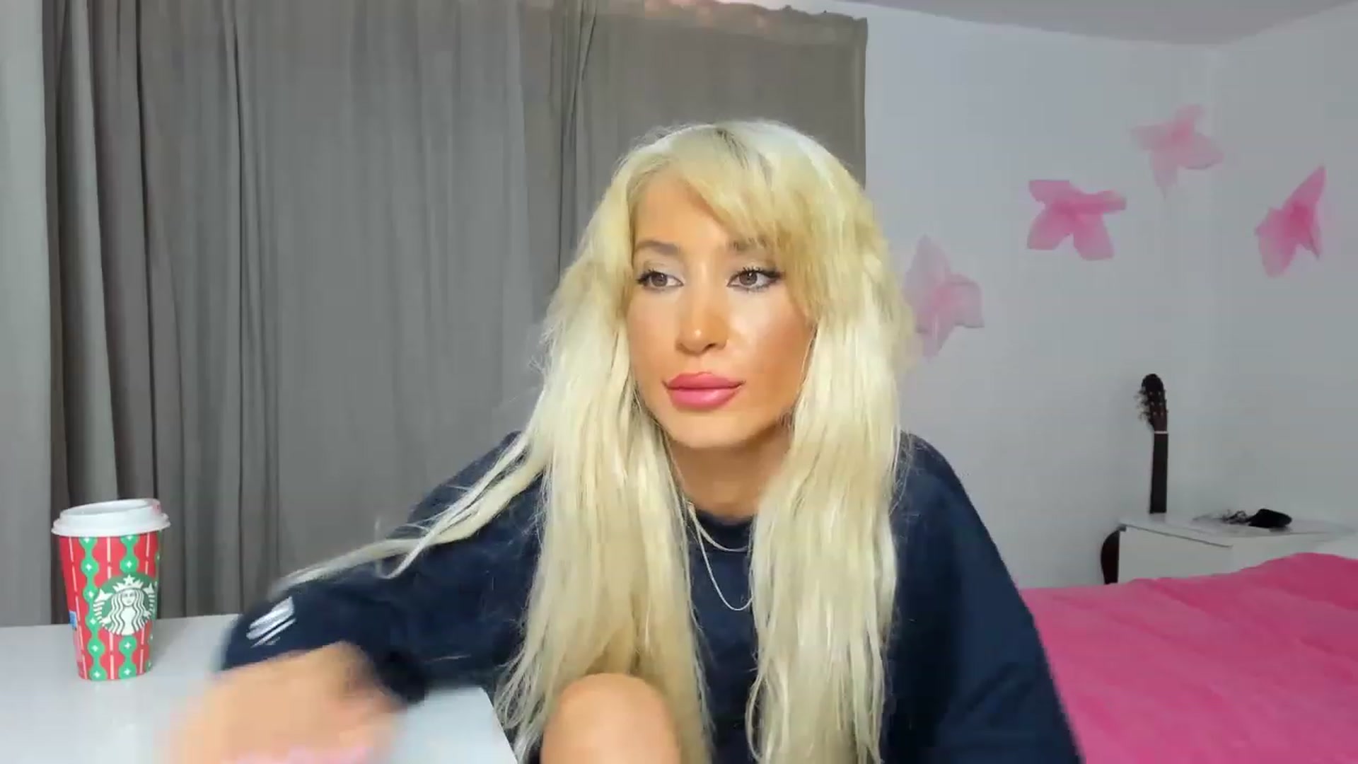 Gallery image thumbnail from AngelEnergyC's myfreecams stream on, 11/16/2022, 11:41 image 18 of 20