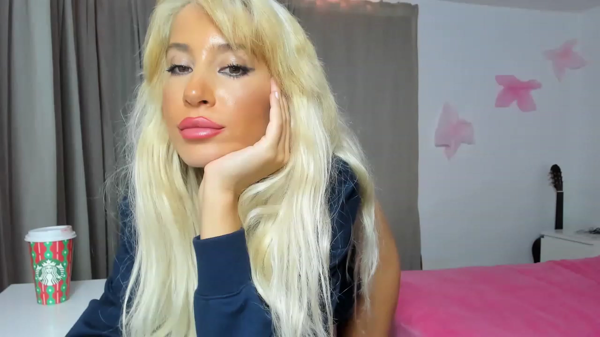 Gallery image thumbnail from AngelEnergyC's myfreecams stream on, 11/16/2022, 12:08 image 20 of 20