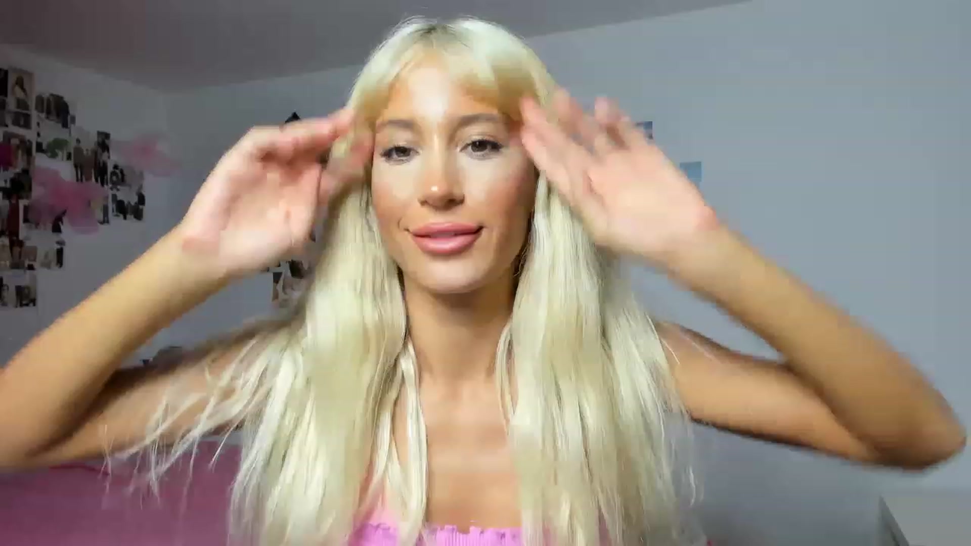 Gallery image thumbnail from AngelEnergyC's myfreecams stream on, 11/21/2022, 06:38 image 16 of 20