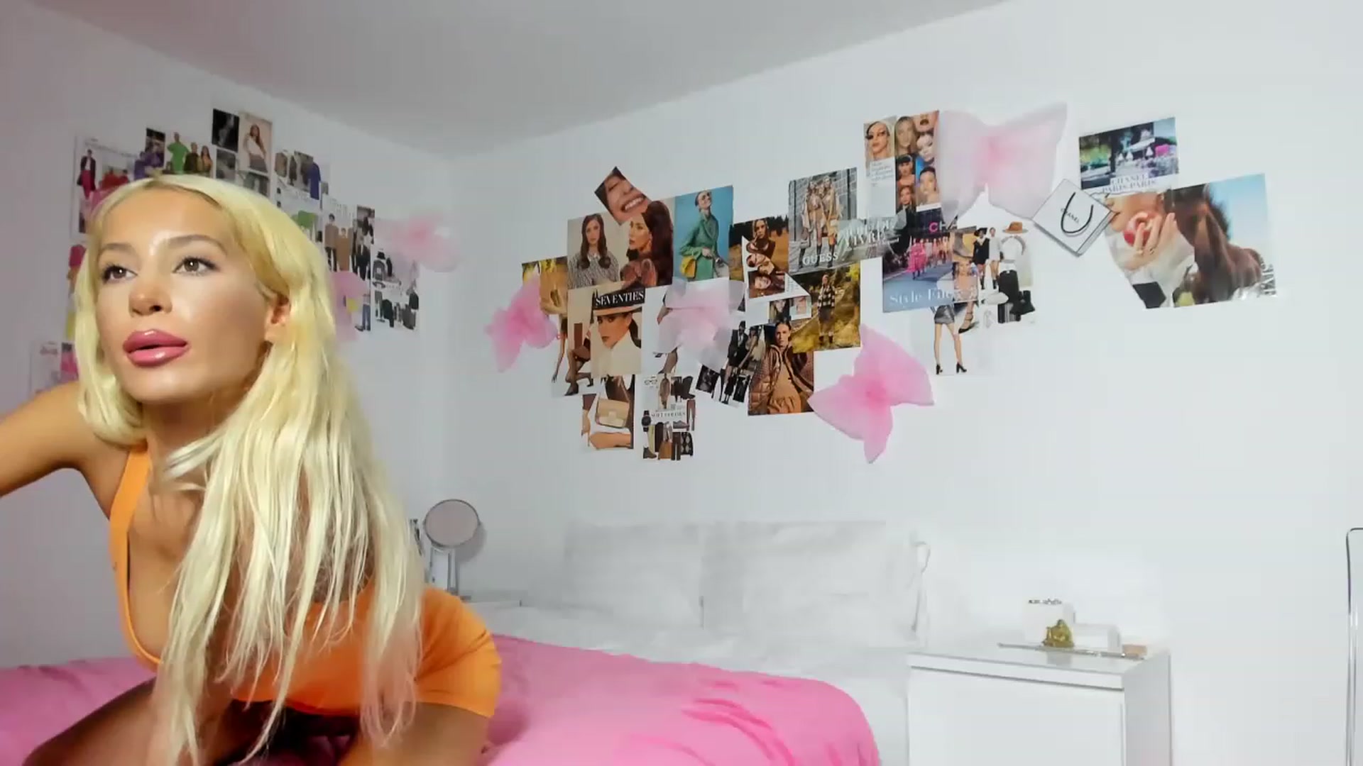 Gallery image thumbnail from AngelEnergyC's myfreecams stream on, 11/21/2022, 22:04 image 20 of 20