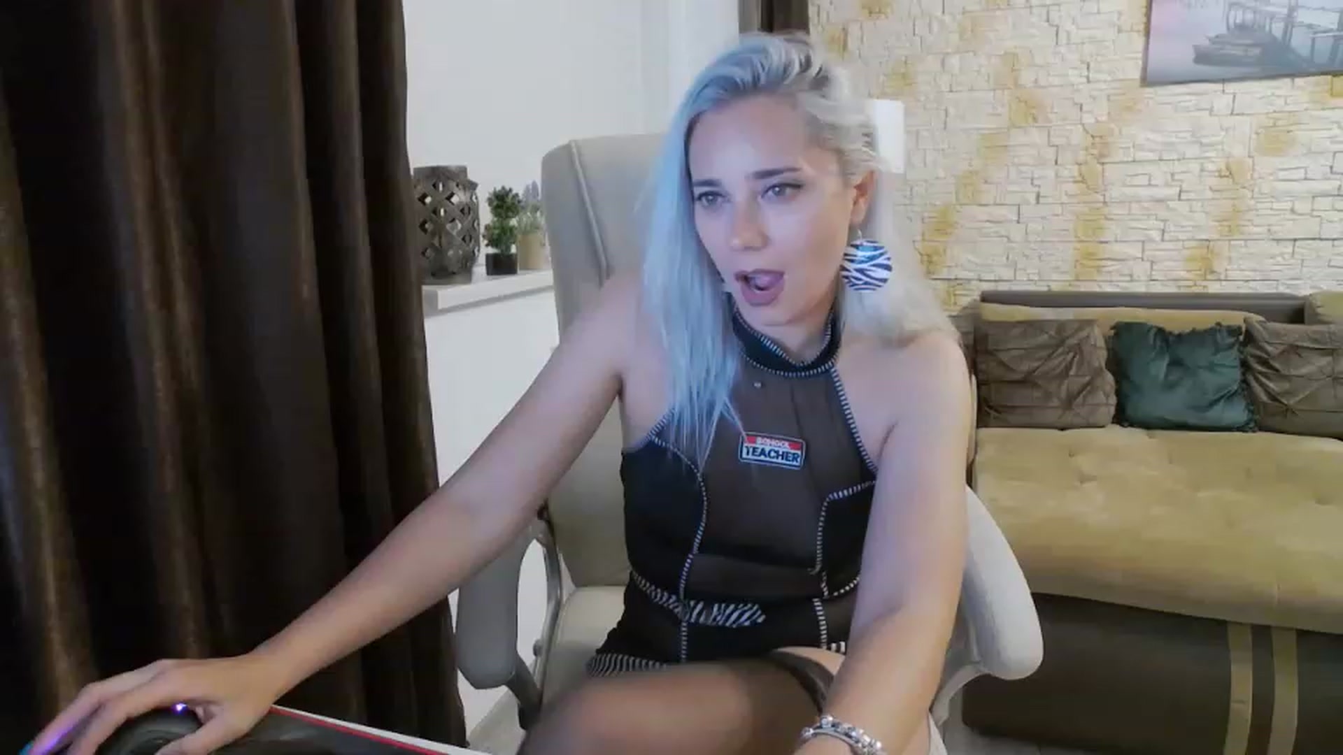 Gallery image thumbnail from AngelFace4you's myfreecams stream on, 05/30/2023, 22:14 image 11 of 20