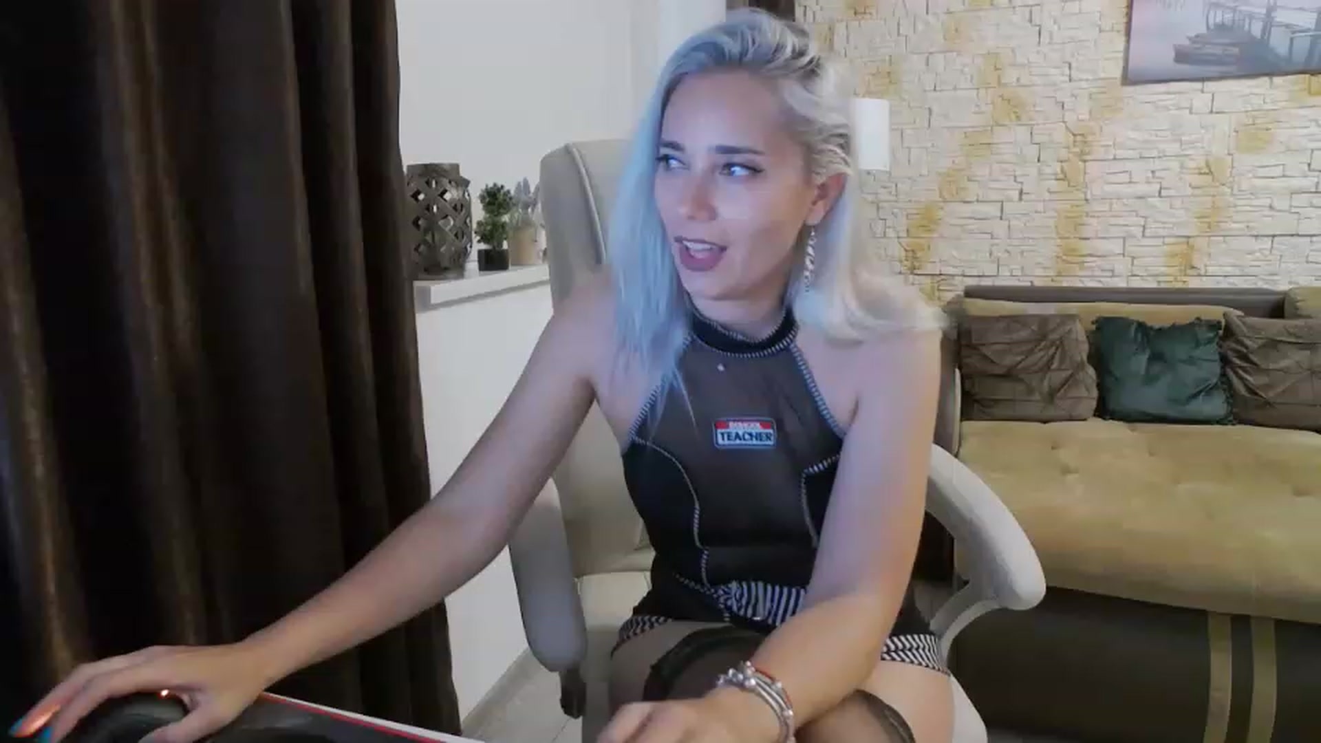 Gallery image thumbnail from AngelFace4you's myfreecams stream on, 05/30/2023, 22:14 image 1 of 20