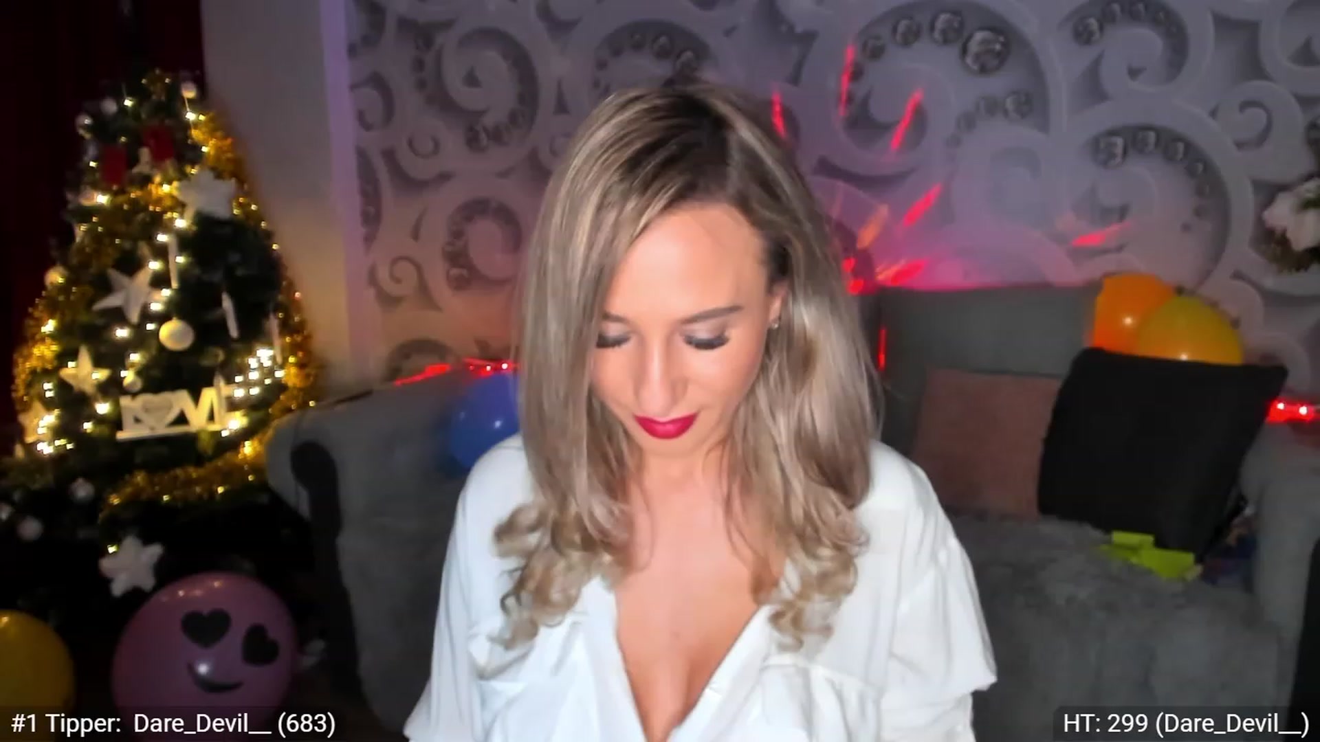 Gallery image thumbnail from AngelForDemon's myfreecams stream on, 12/05/2022, 17:24 image 18 of 20