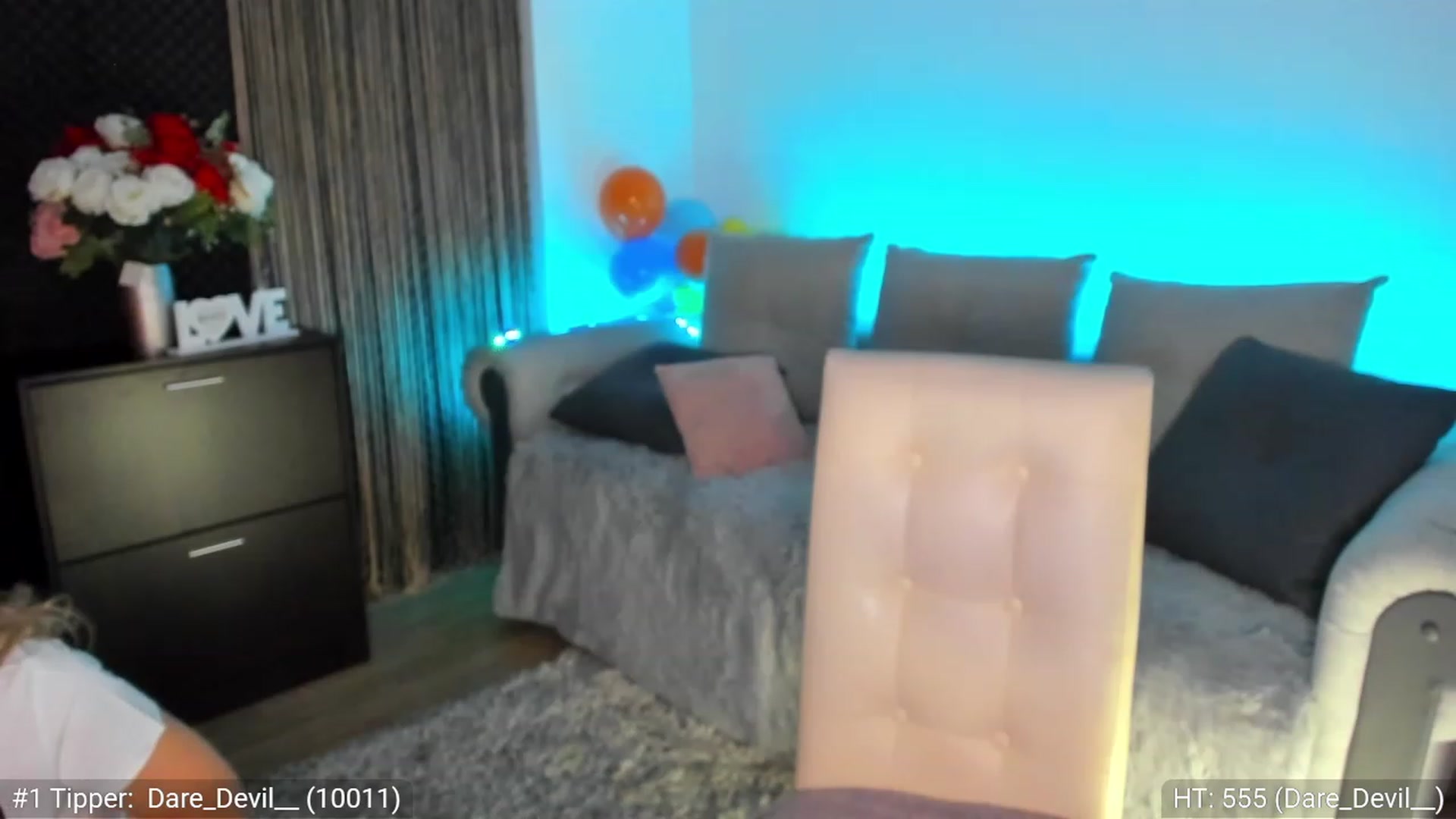 Gallery image thumbnail from AngelForDemon's myfreecams stream on, 05/13/2023, 22:18 image 10 of 20