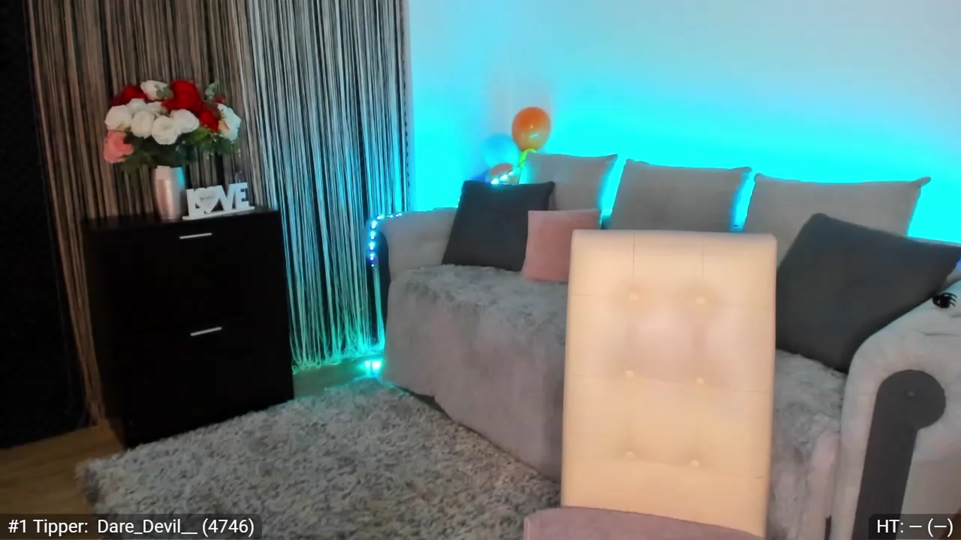 Gallery image thumbnail from AngelForDemon's myfreecams stream on, 06/16/2023, 15:45 image 5 of 20