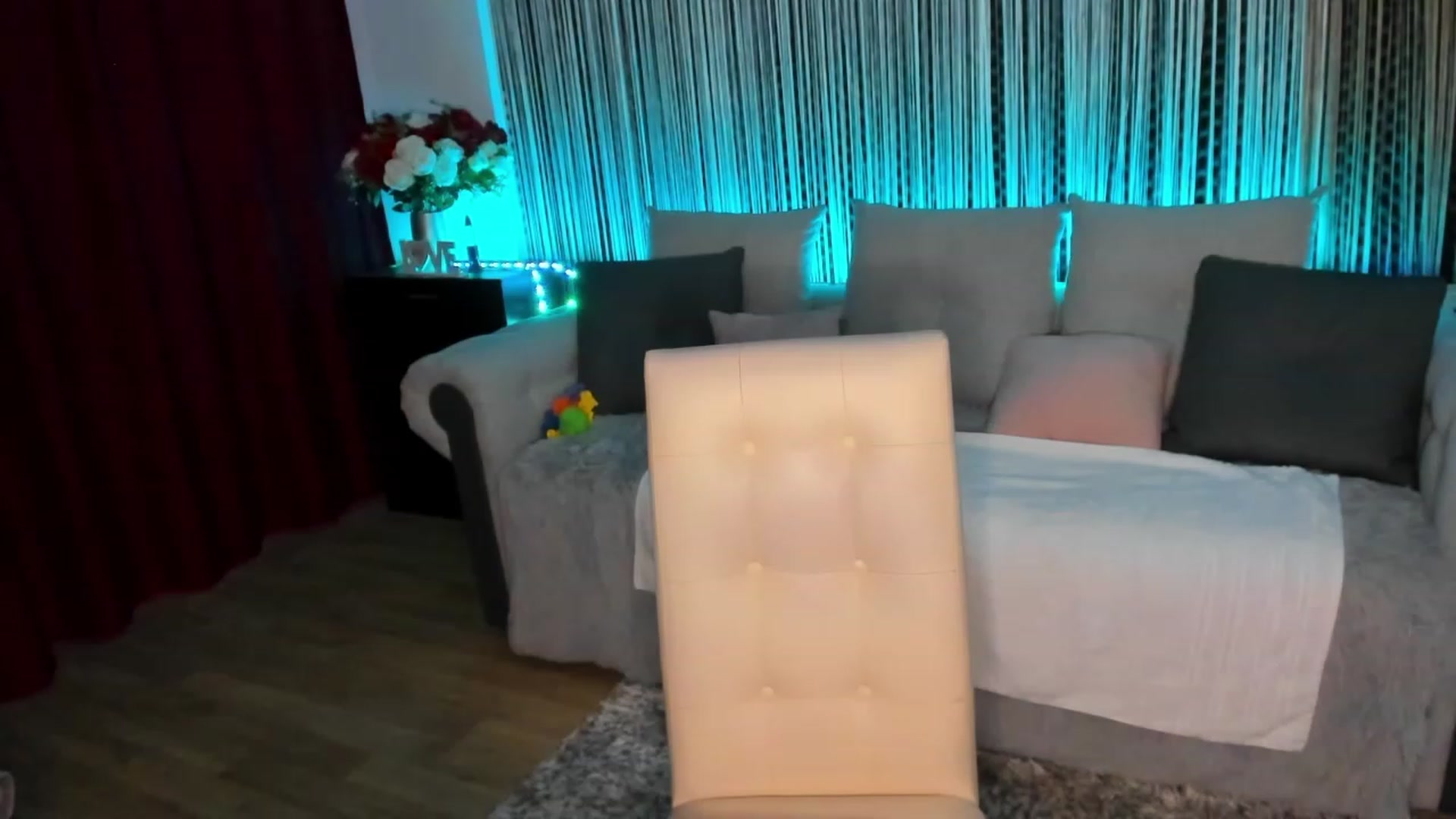 Gallery image thumbnail from AngelForDemon's myfreecams stream on, 10/17/2023, 16:23 image 3 of 20