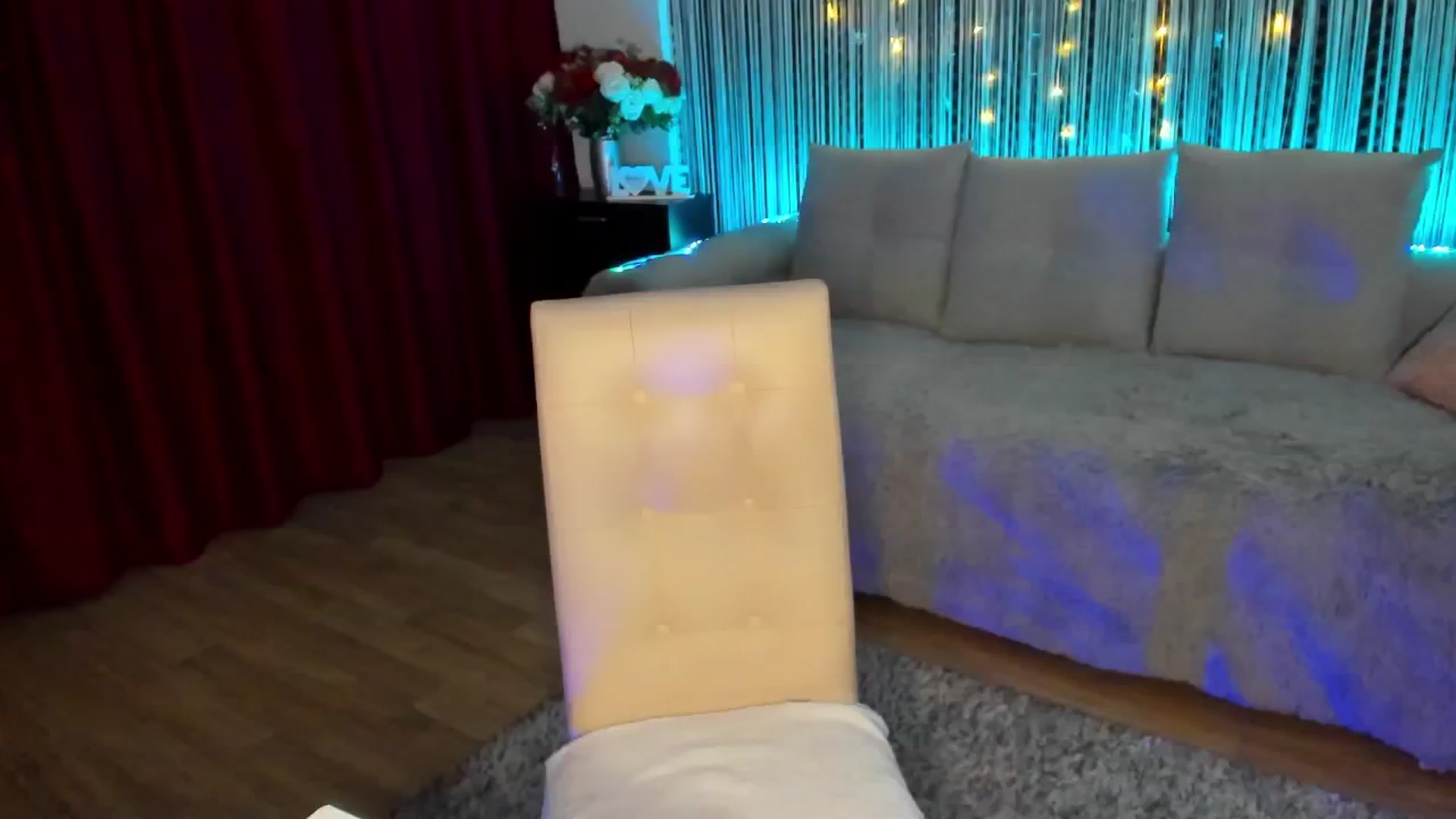 Gallery image thumbnail from AngelForDemon's myfreecams stream on, 05/28/2024, 19:18 image 14 of 20