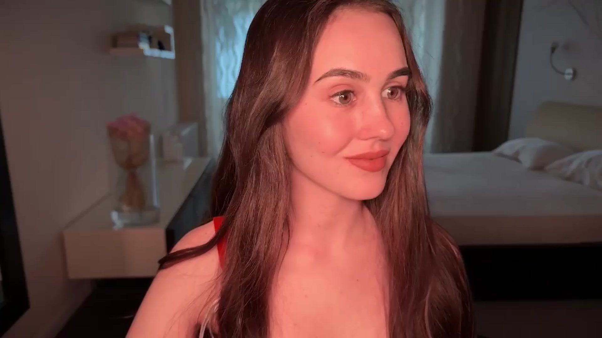 Gallery image thumbnail from AngelIsland's myfreecams stream on, 05/01/2025, 15:32 image 2 of 20