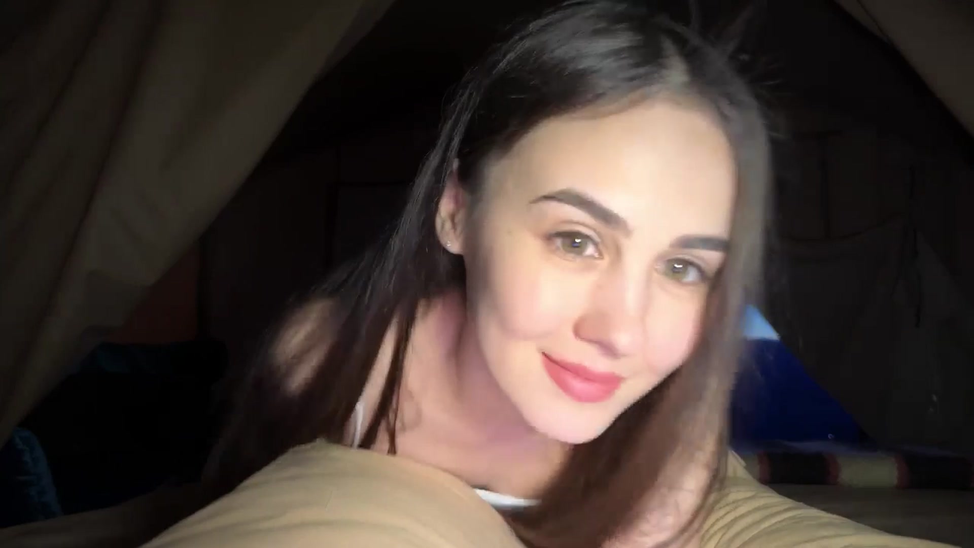 Gallery image thumbnail from AngelIsland's myfreecams stream on, 06/25/2025, 19:32 image 10 of 20