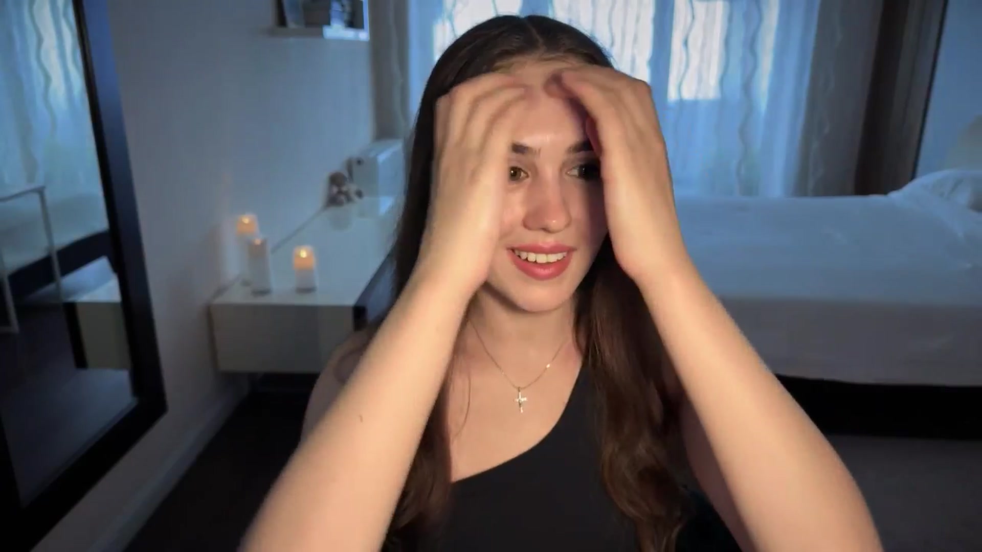 Gallery image thumbnail from AngelIsland's myfreecams stream on, 08/04/2025, 15:02 image 2 of 20