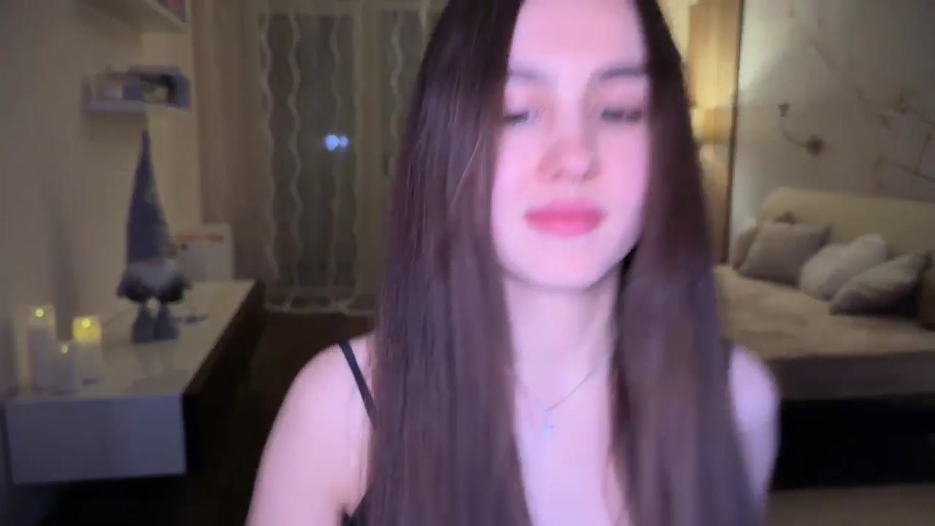 Gallery image thumbnail from AngelIsland's myfreecams stream on, 12/17/2025, 16:28 image 7 of 20